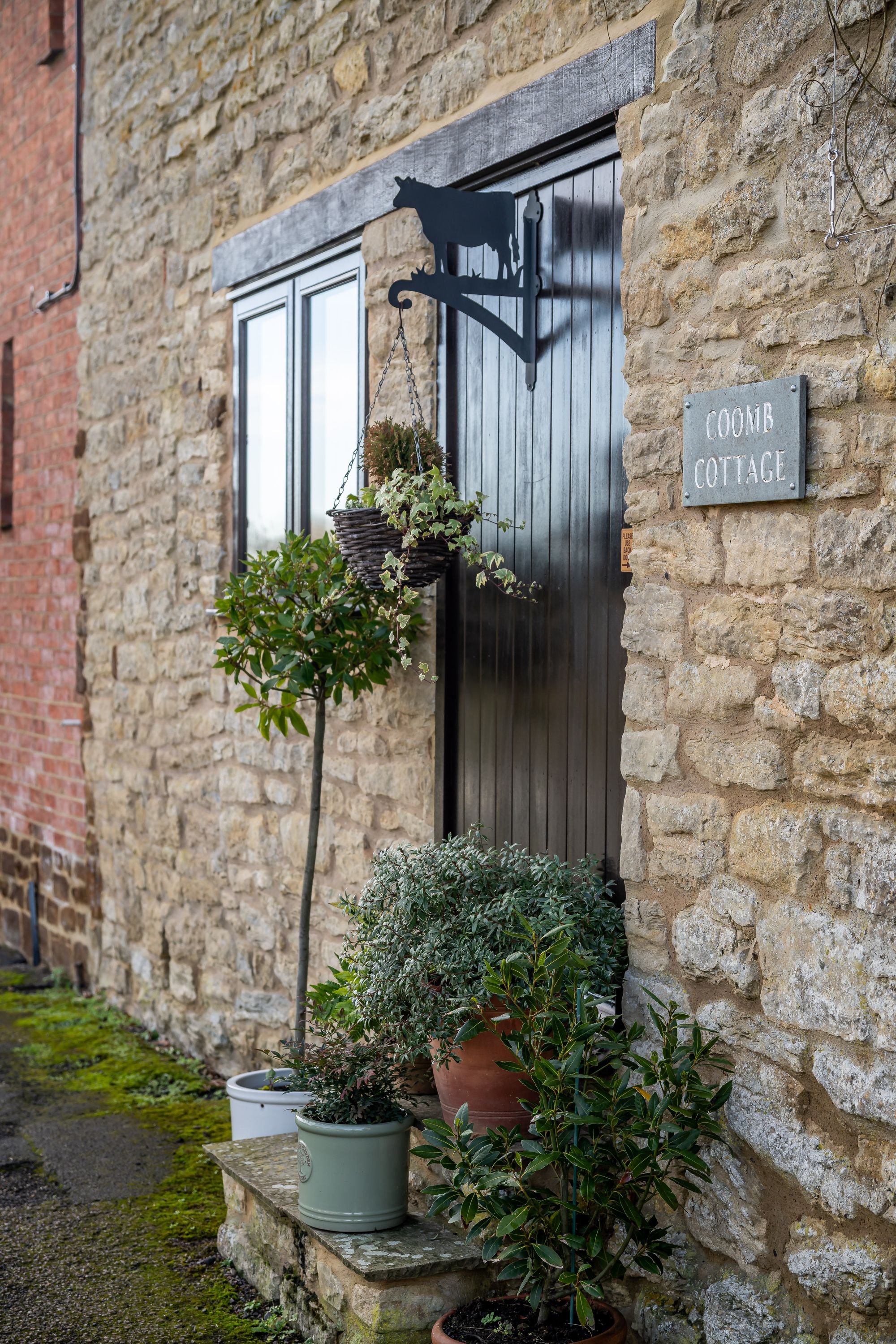 3 bed barn conversion for sale in Helmdon Road, Sulgrave, OX17  - Property Image 33