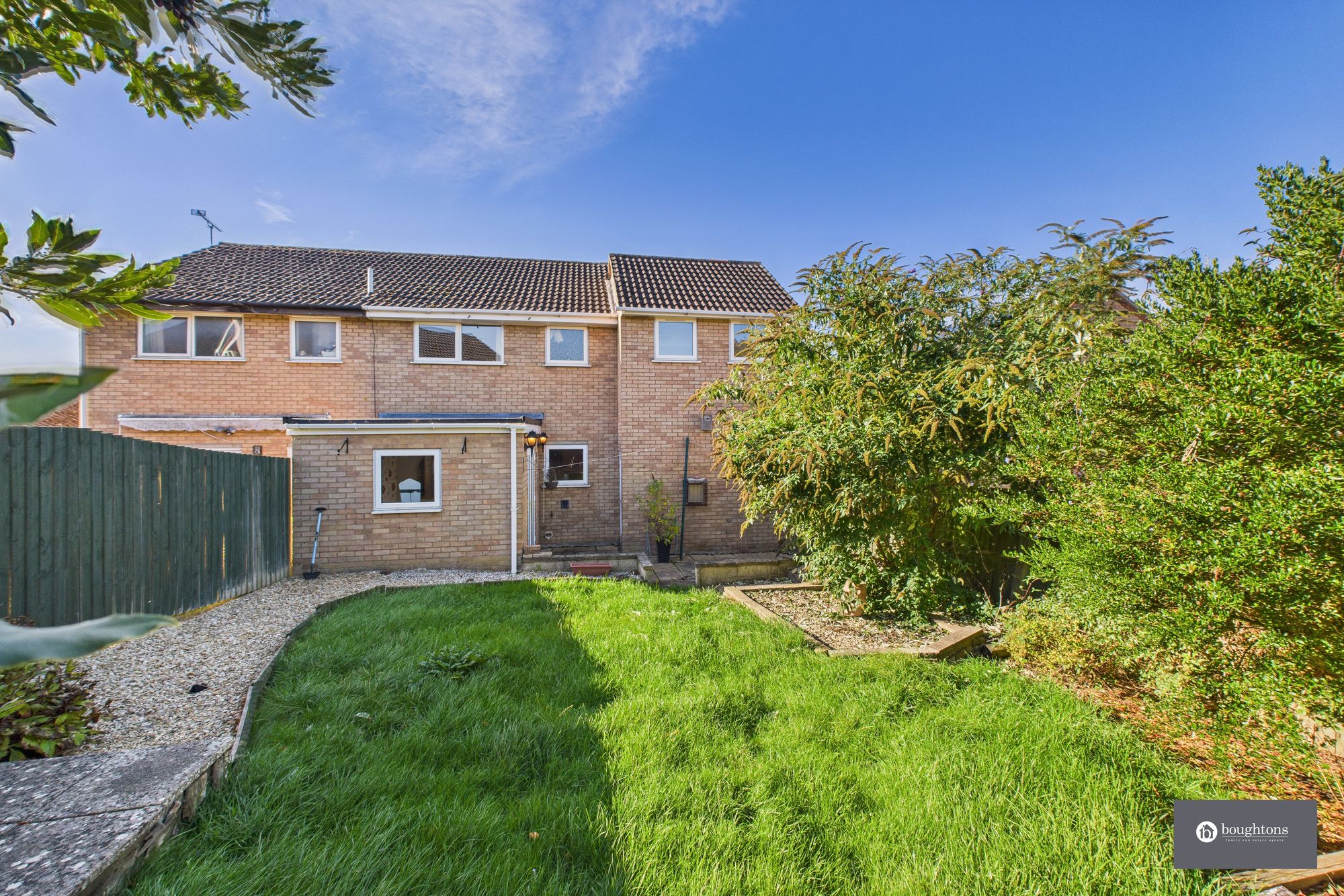 4 bed semi-detached house for sale in Bannerman Drive, Brackley, NN13  - Property Image 25