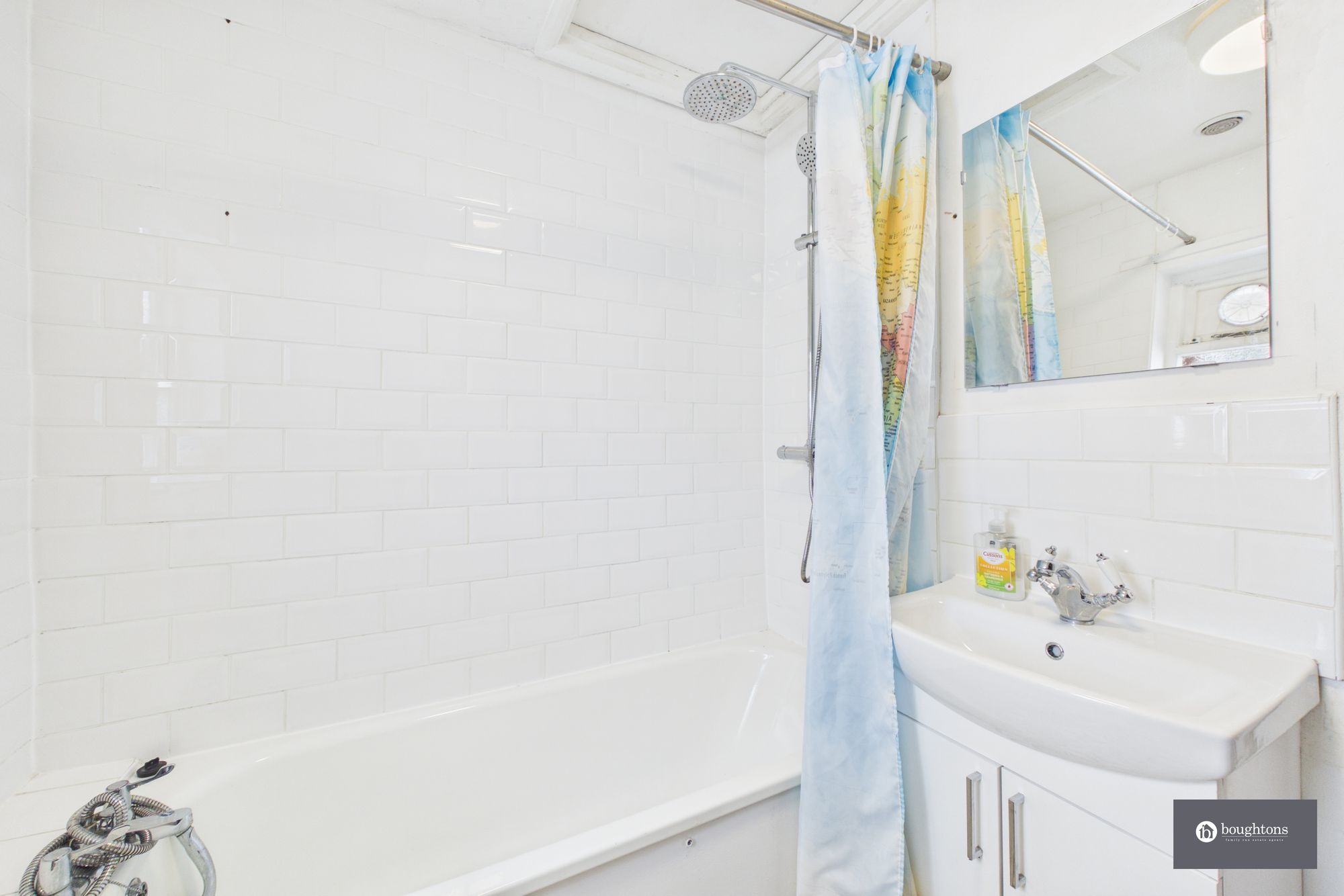4 bed detached cottage for sale in Chapel Lane, Akeley, MK18  - Property Image 12