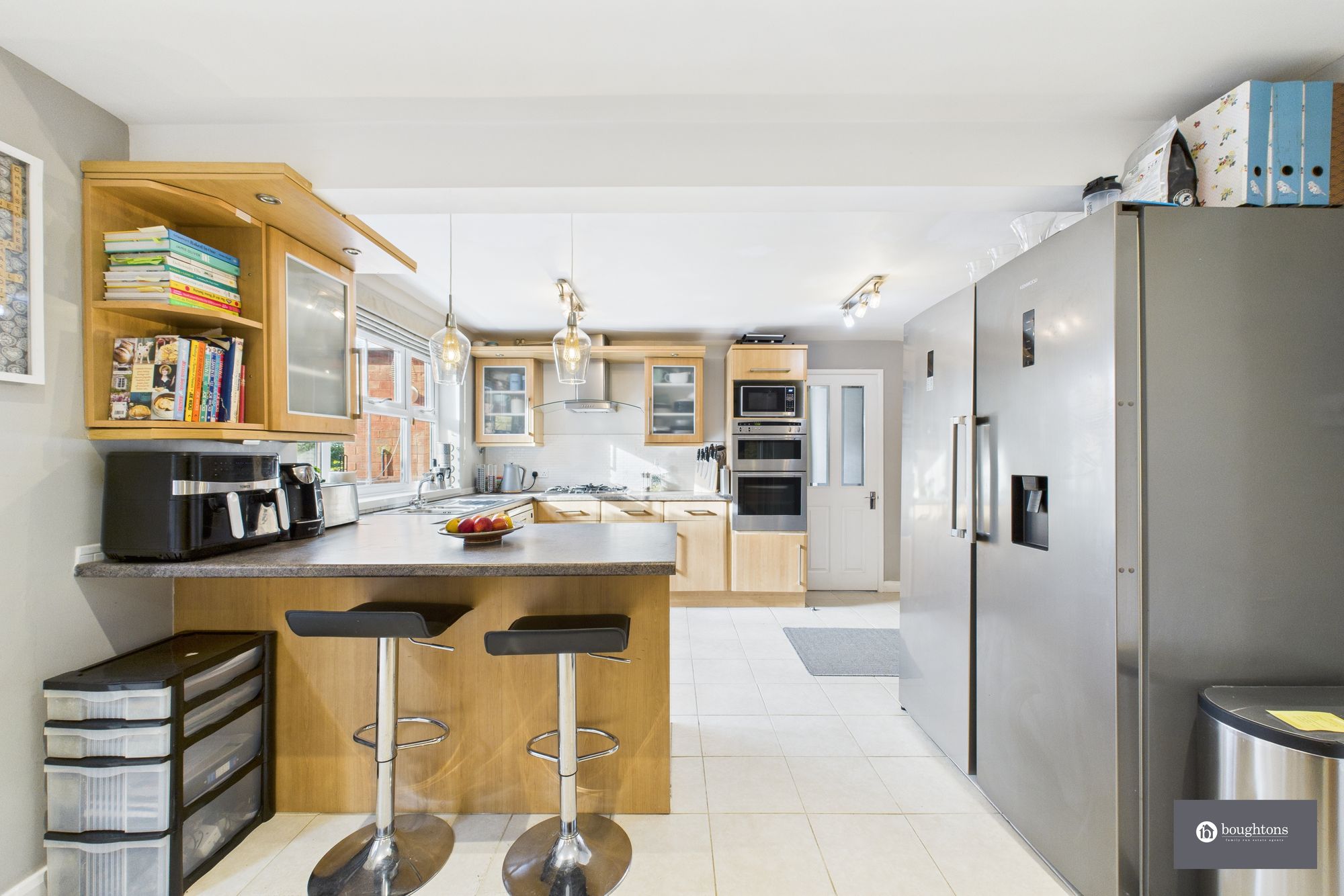 5 bed detached house for sale in Stuart Road, Brackley, NN13  - Property Image 10