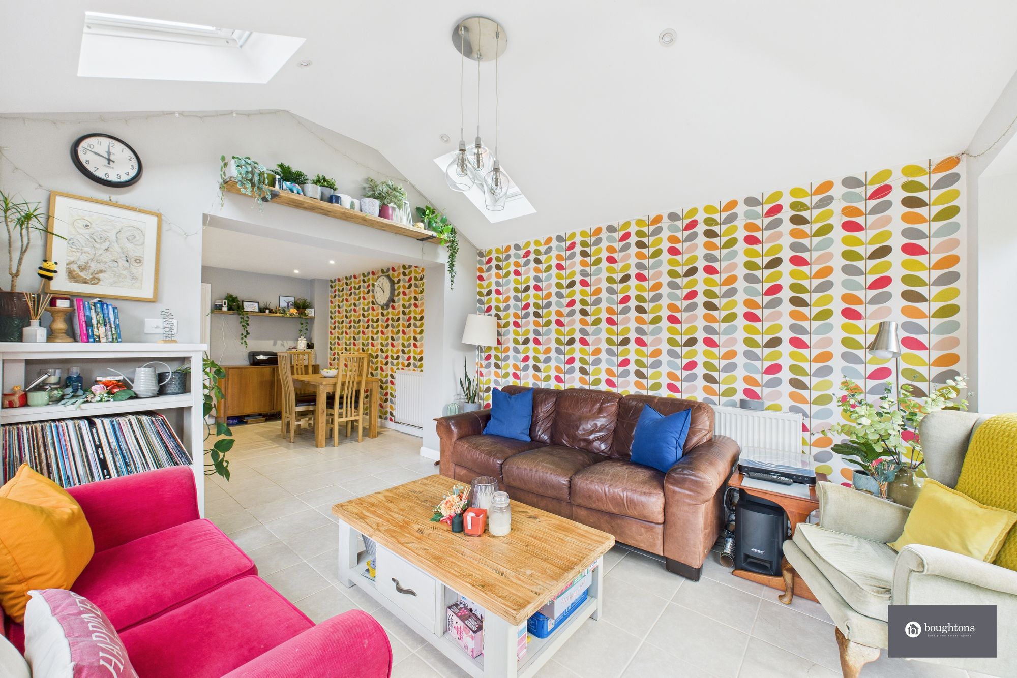 5 bed detached house for sale in Stuart Road, Brackley, NN13  - Property Image 3