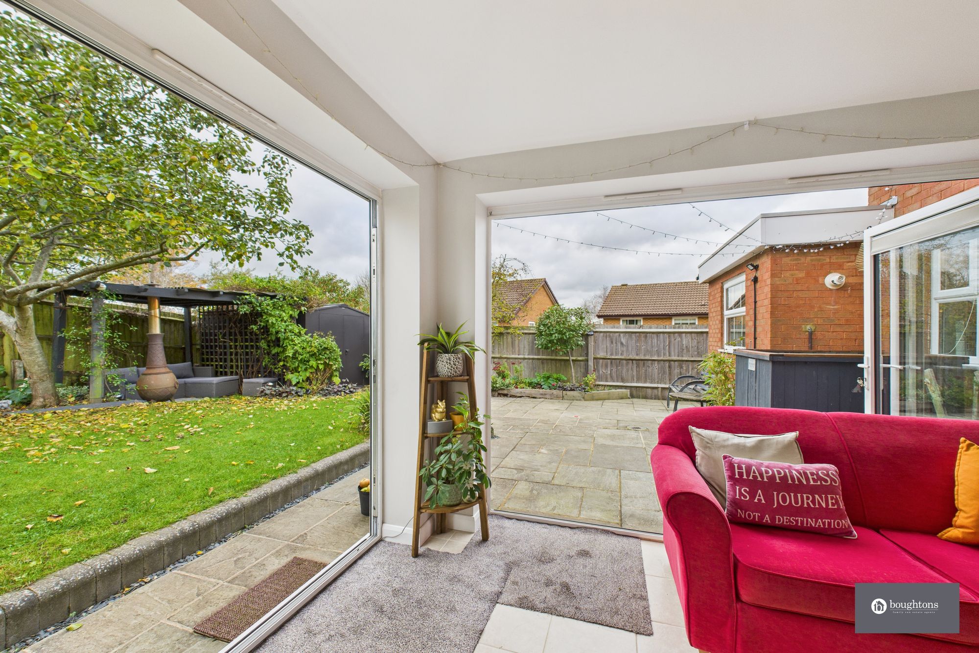 5 bed detached house for sale in Stuart Road, Brackley, NN13  - Property Image 15