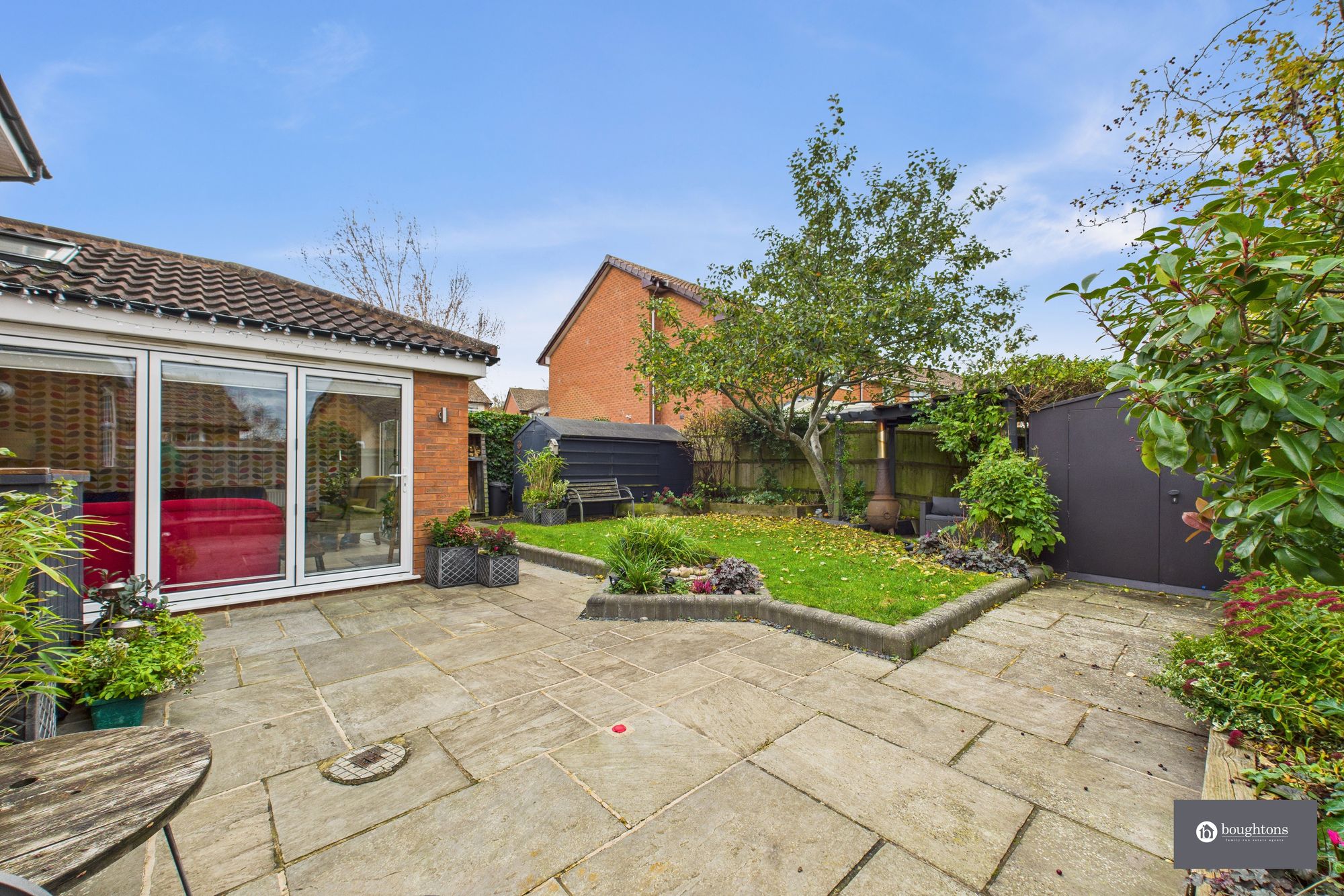 5 bed detached house for sale in Stuart Road, Brackley, NN13  - Property Image 35