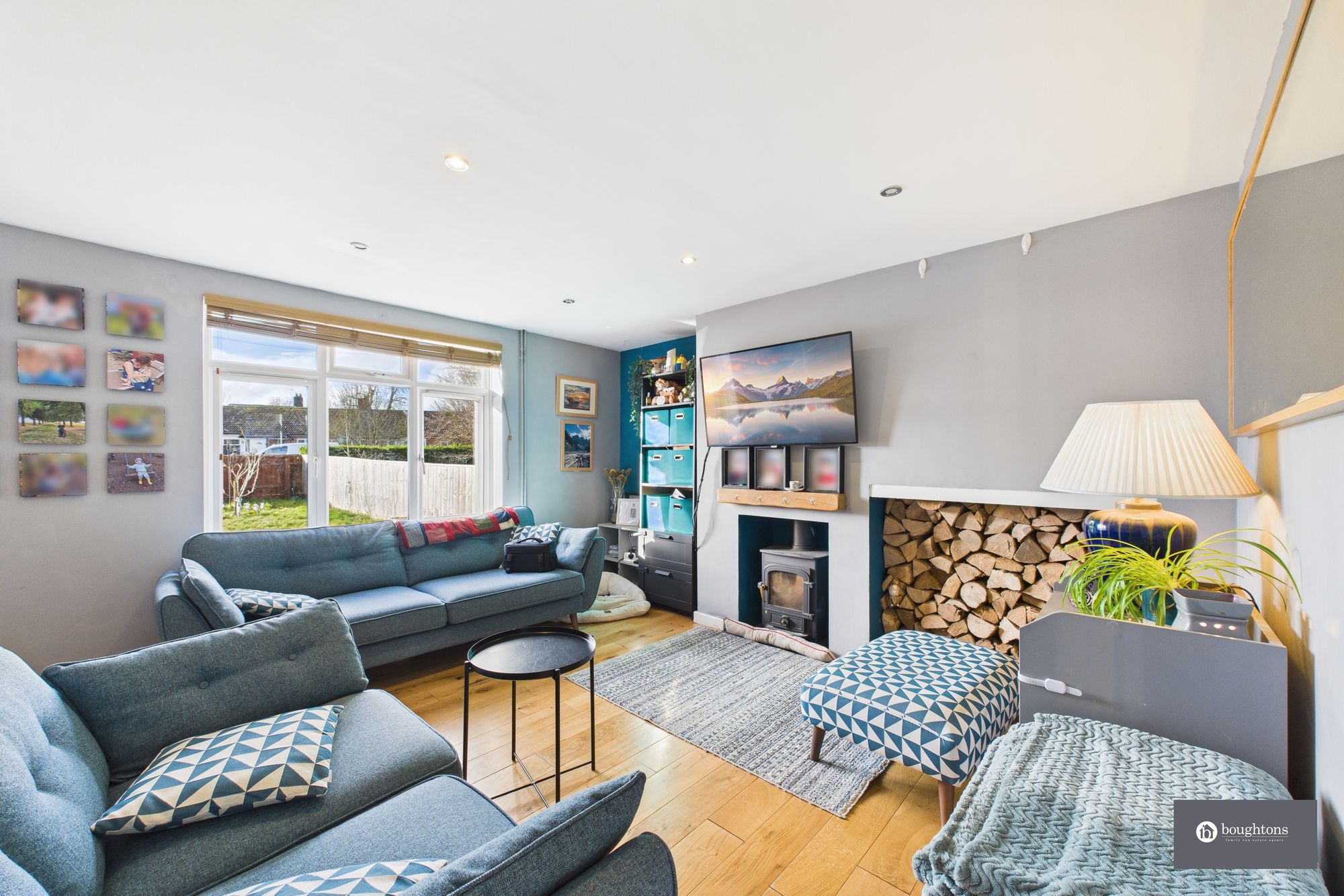 3 bed semi-detached house for sale in Stowe View, Tingewick, MK18  - Property Image 2