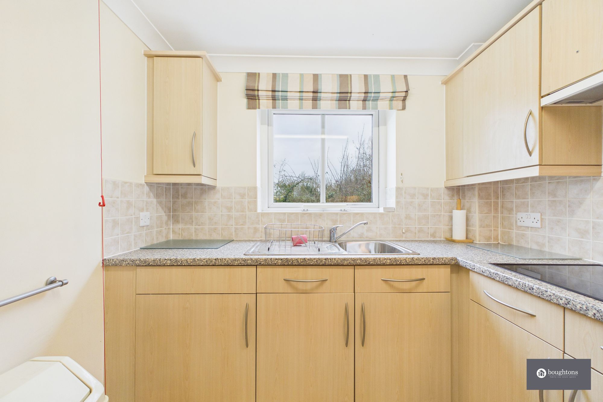 1 bed flat for sale in Buckingham Road, St. Rumbolds Court Buckingham Road, NN13  - Property Image 10