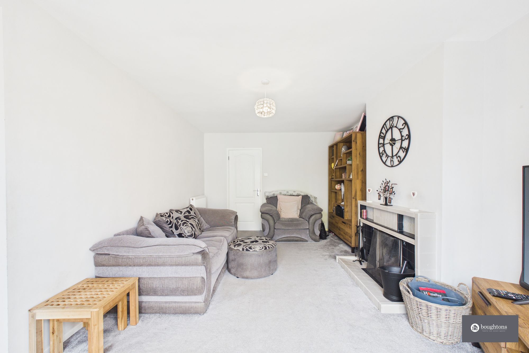 3 bed semi-detached house for sale in Highlands Road, Buckingham, MK18  - Property Image 12