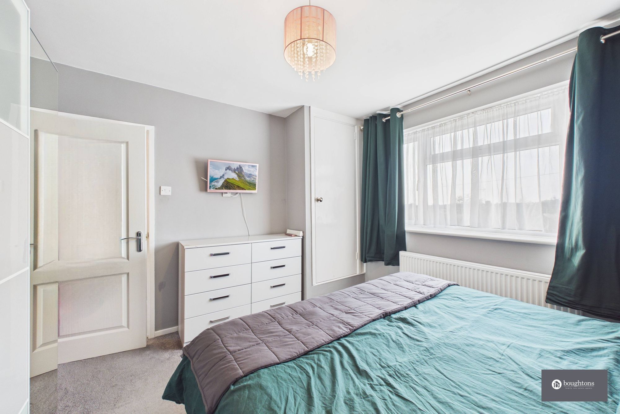 3 bed semi-detached house for sale in Highlands Road, Buckingham, MK18  - Property Image 16