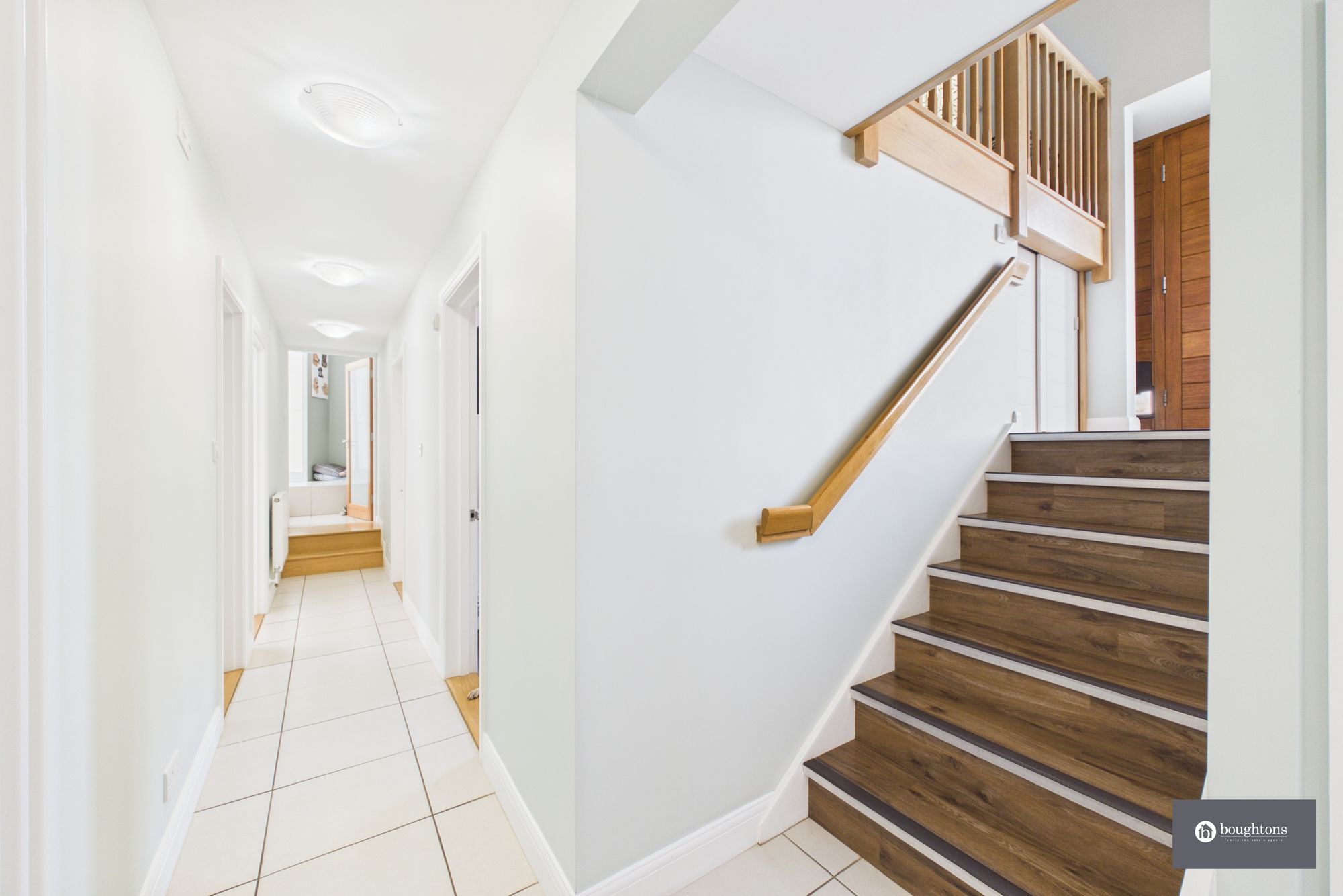 5 bed detached house for sale in Pound Close, Wicken, MK19  - Property Image 17