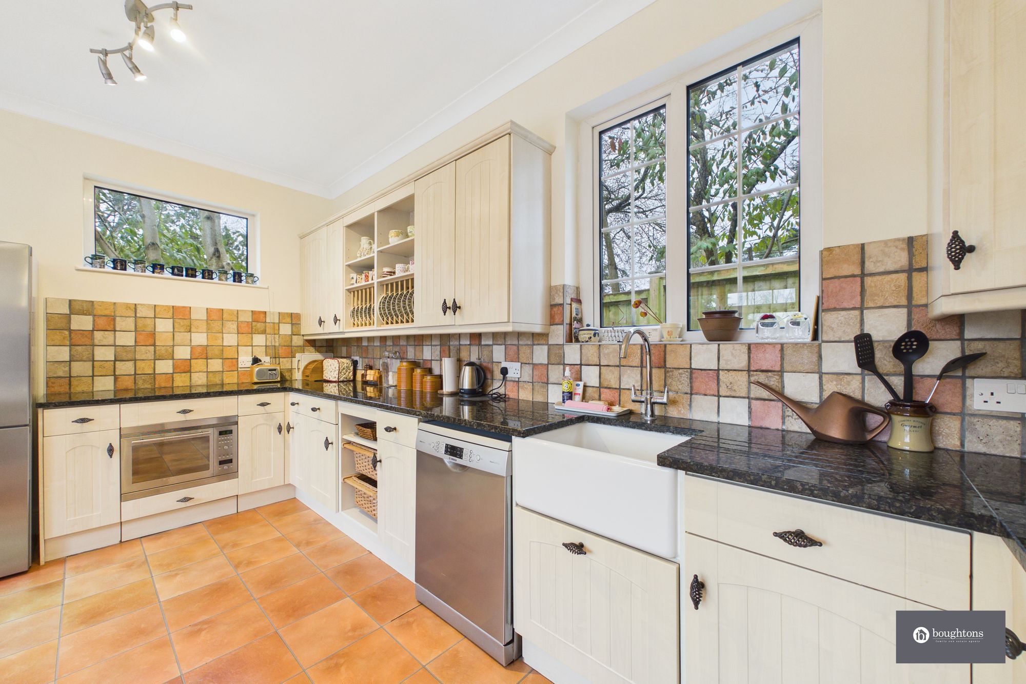 3 bed detached bungalow for sale in Pebble Lane, Brackley, NN13  - Property Image 7