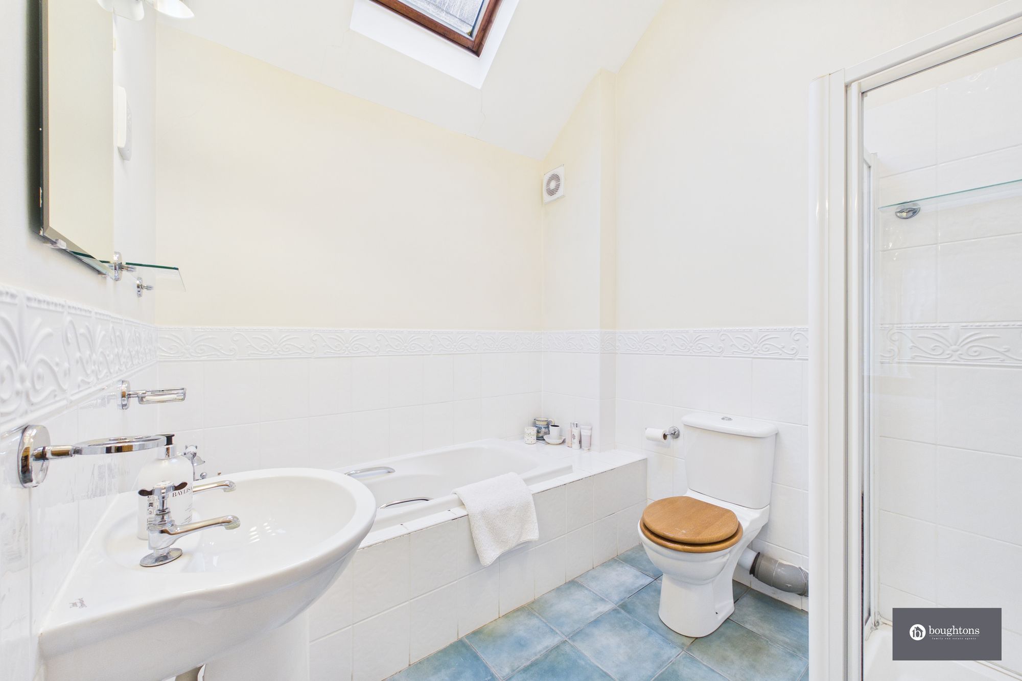 3 bed detached bungalow for sale in Pebble Lane, Brackley, NN13  - Property Image 25