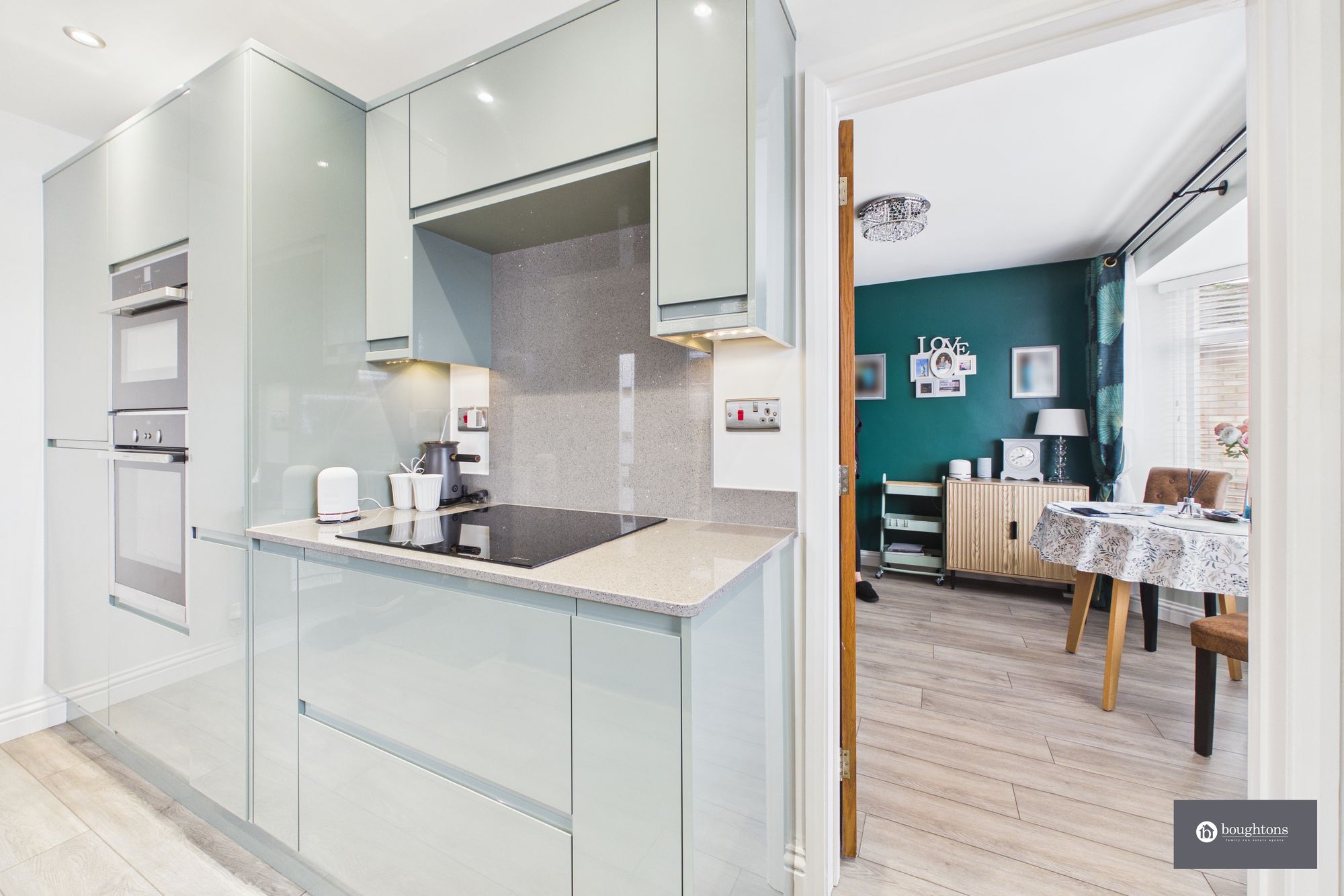 2 bed detached bungalow for sale in Ellesmere Crescent, Brackley, NN13  - Property Image 9