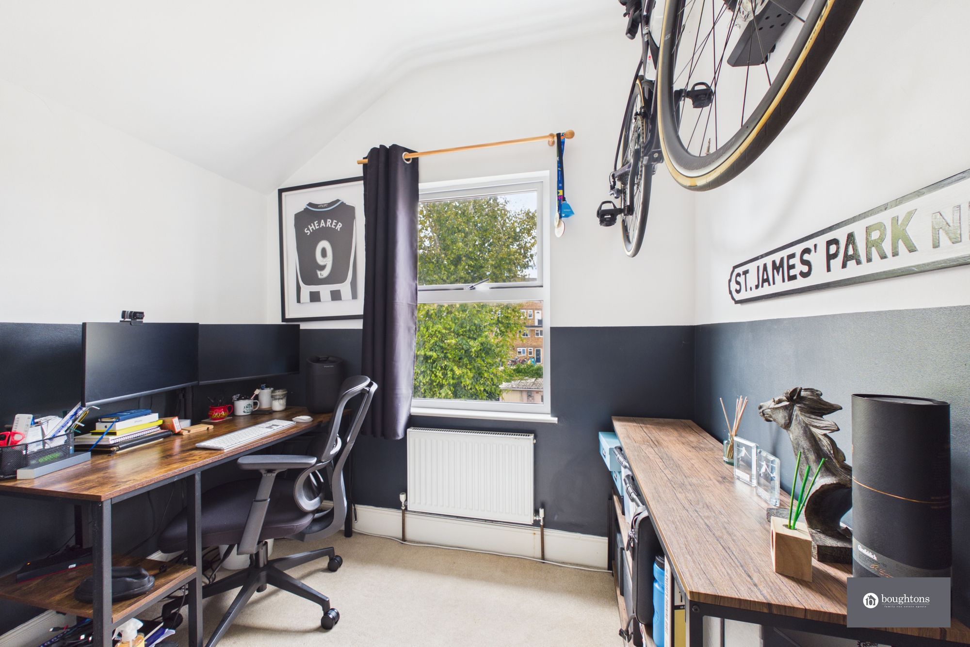 3 bed terraced house for sale in Manor Road, Brackley, NN13  - Property Image 16