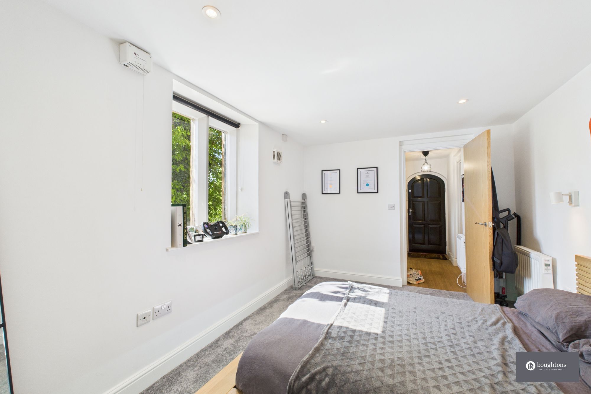 1 bed flat for sale in High Street, The Bell Tower, NN13  - Property Image 12