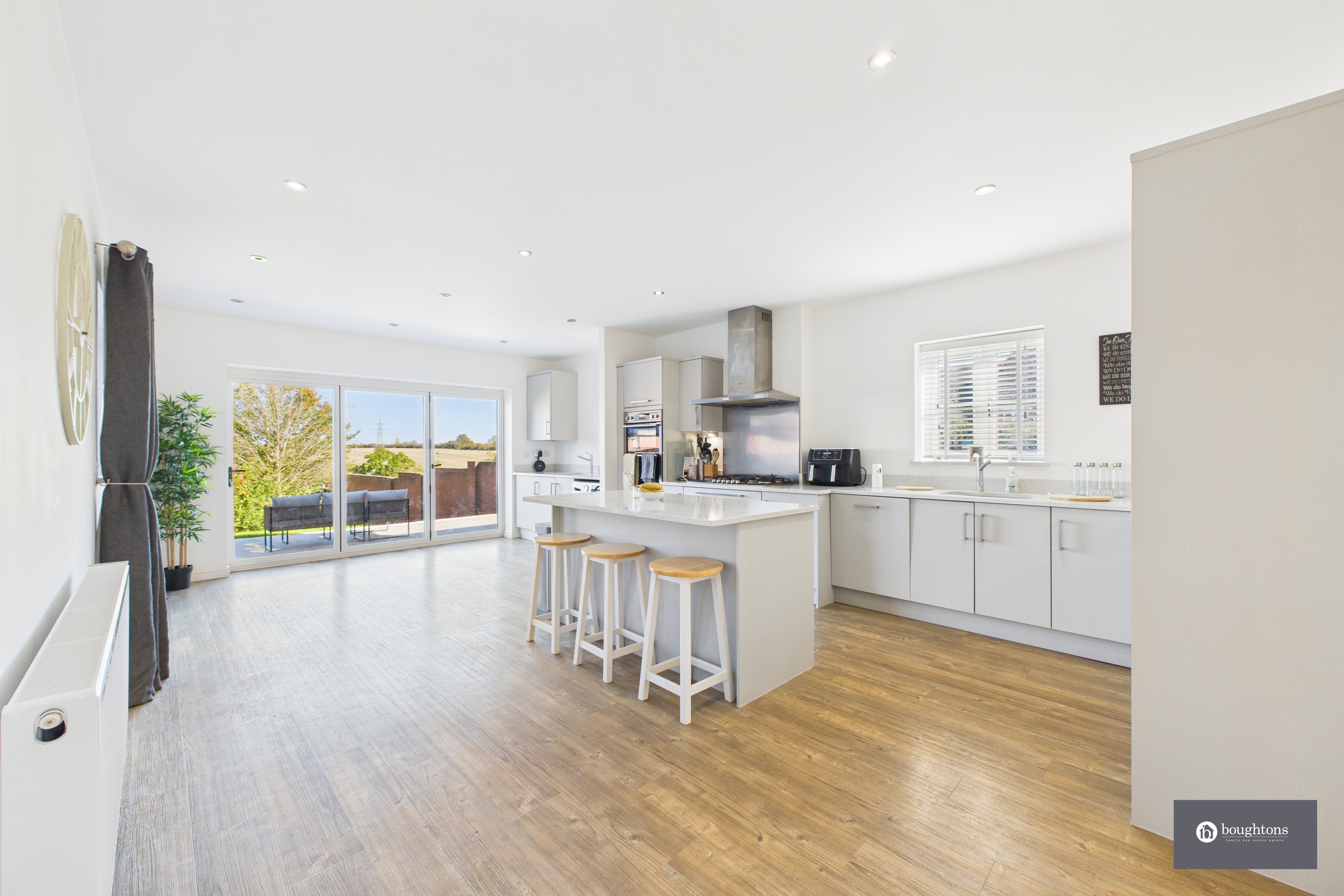 4 bed detached house for sale in Utah Lane, Brackley, NN13  - Property Image 2