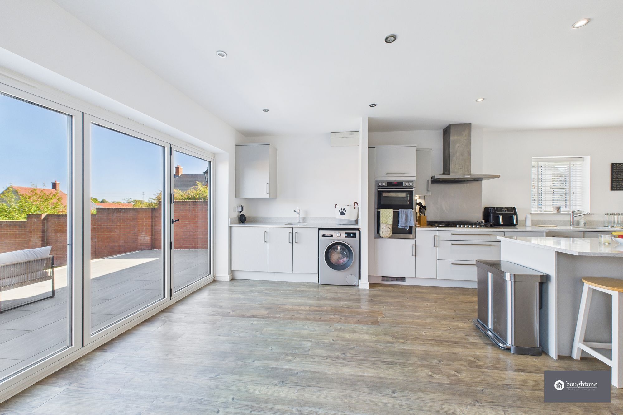 4 bed detached house for sale in Utah Lane, Brackley, NN13  - Property Image 9