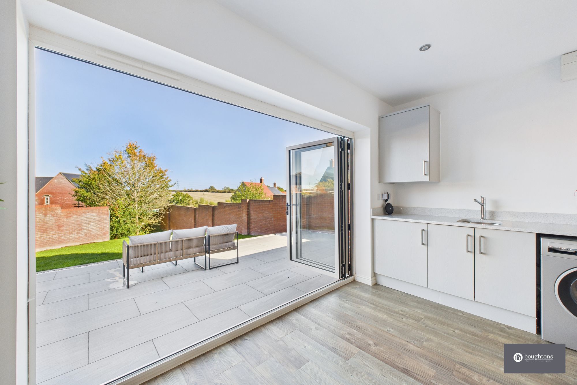 4 bed detached house for sale in Utah Lane, Brackley, NN13  - Property Image 3