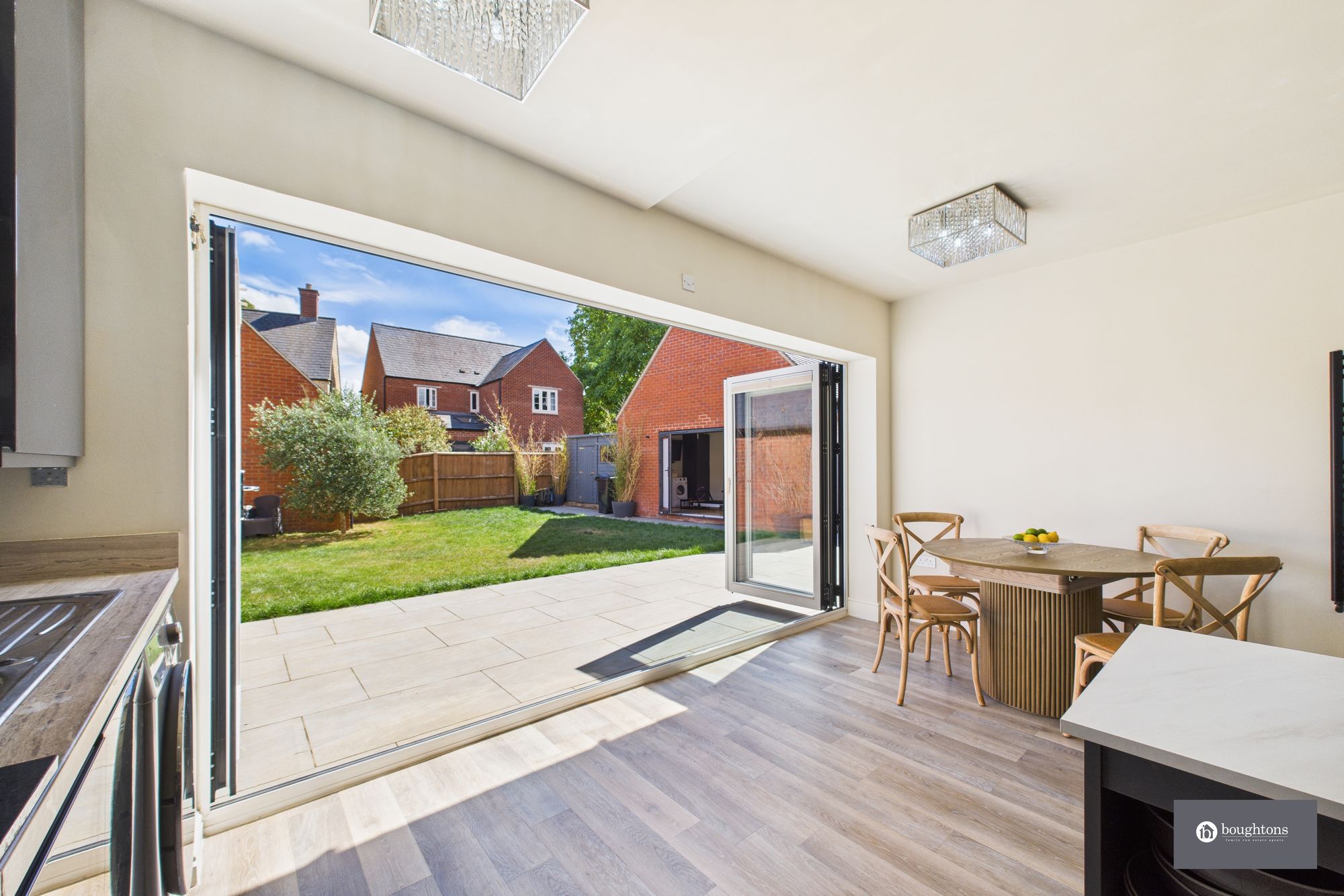 5 bed detached house for sale in Utah Lane, Brackley, NN13  - Property Image 7