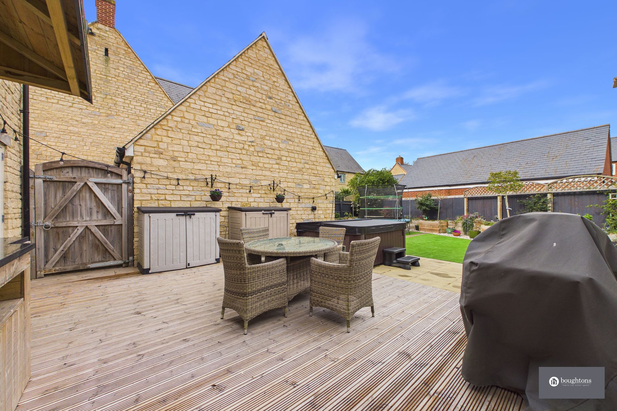 4 bed detached house for sale in Sycamore Close, Brackley, NN13  - Property Image 36