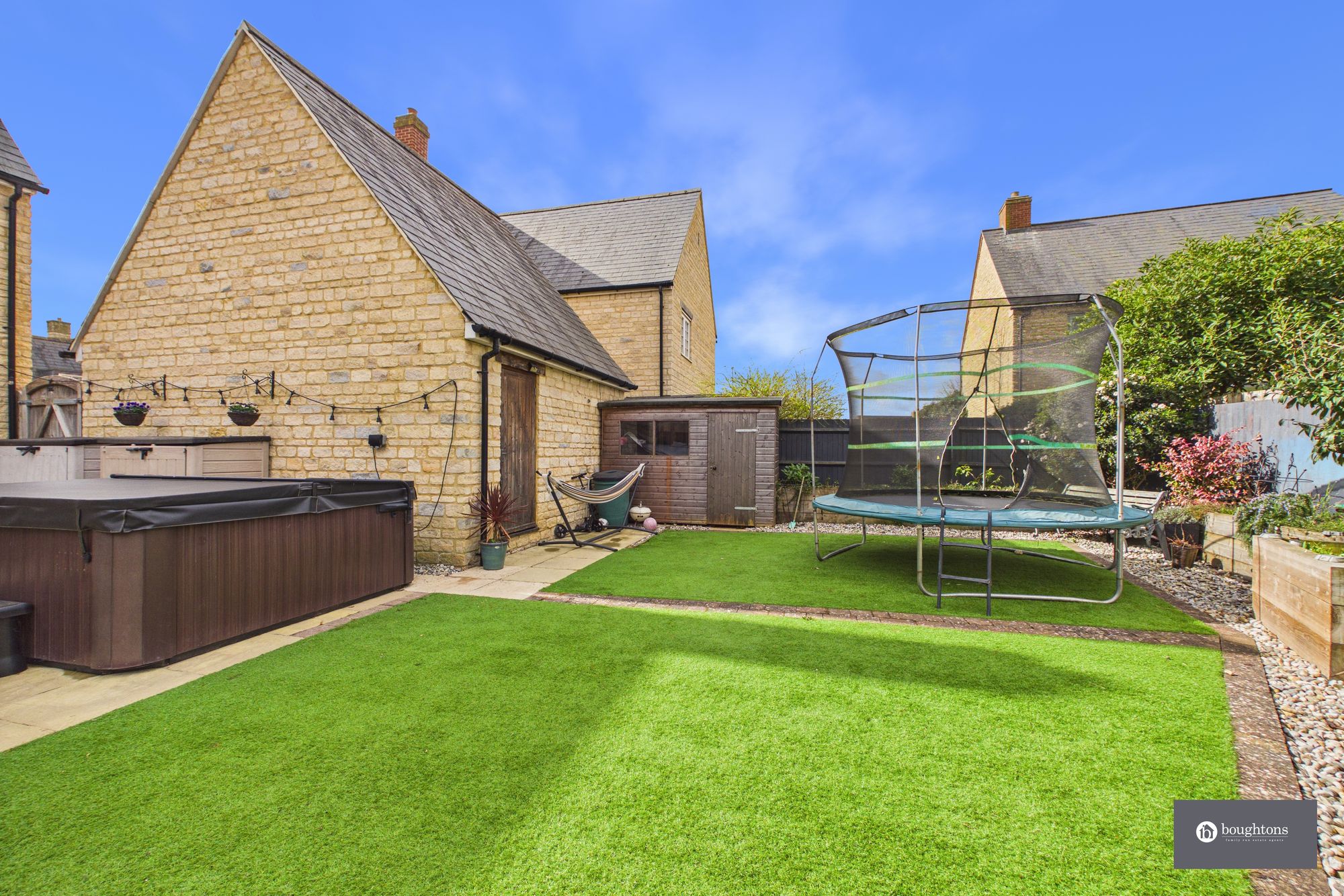 4 bed detached house for sale in Sycamore Close, Brackley, NN13  - Property Image 35