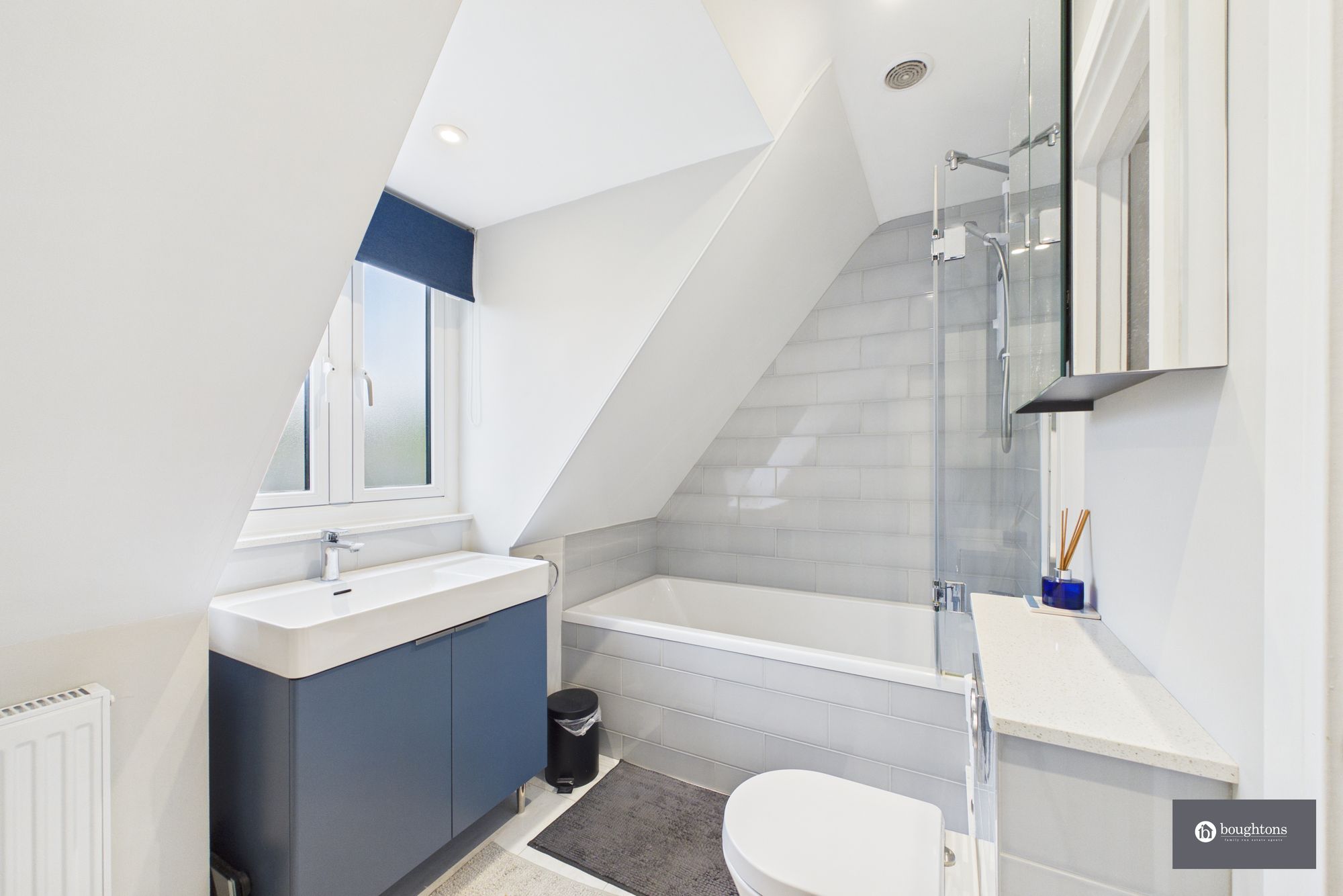 3 bed detached house for sale in South Close, Greatworth, OX17  - Property Image 13