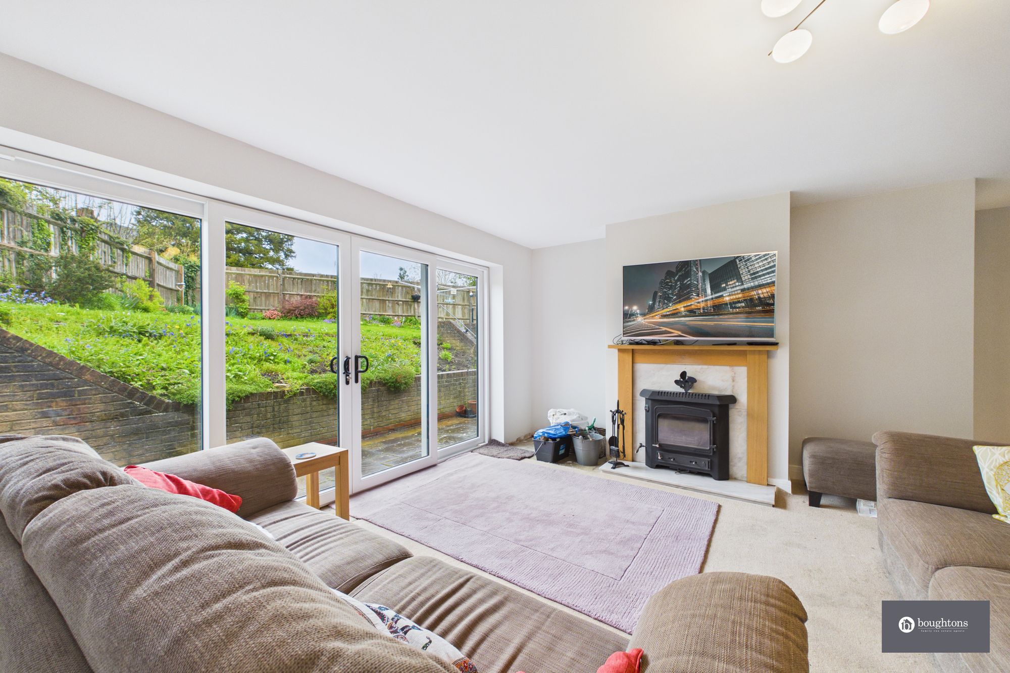 3 bed detached house for sale in South Close, Greatworth, OX17  - Property Image 9