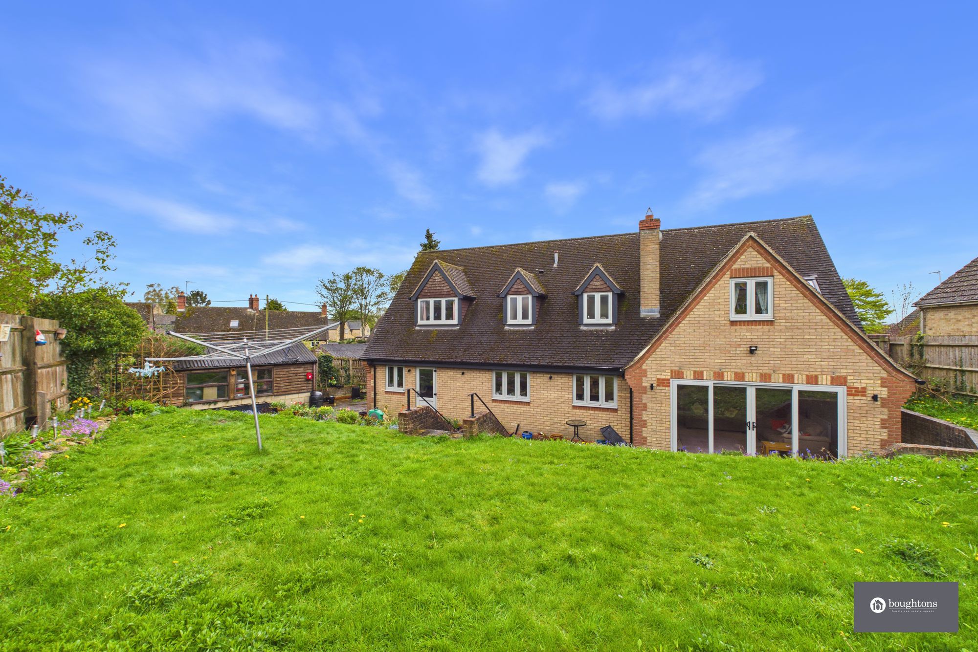 3 bed detached house for sale in South Close, Greatworth, OX17  - Property Image 20