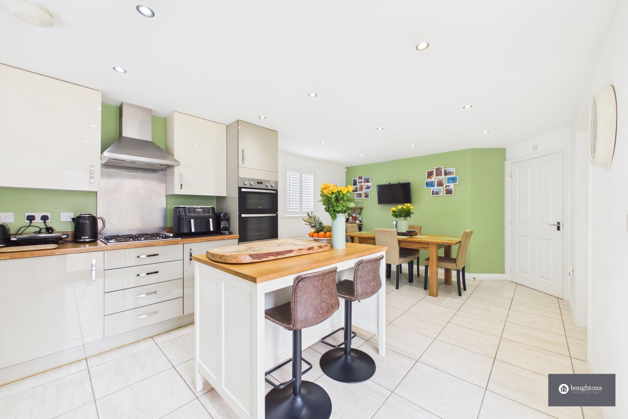 4 bed detached house for sale in Poppyfields Way, Brackley, NN13  - Property Image 7