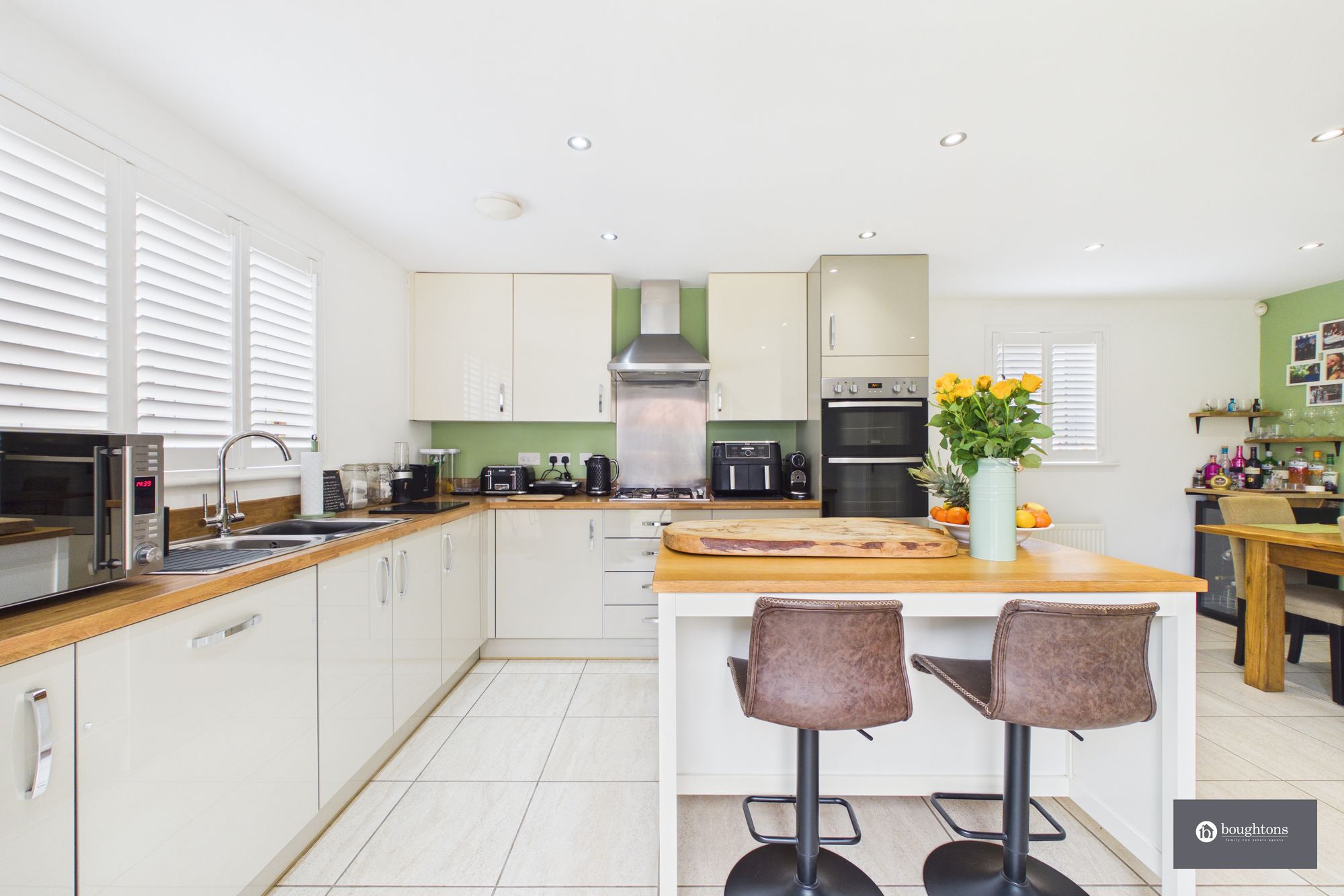 4 bed detached house for sale in Poppyfields Way, Brackley, NN13  - Property Image 9