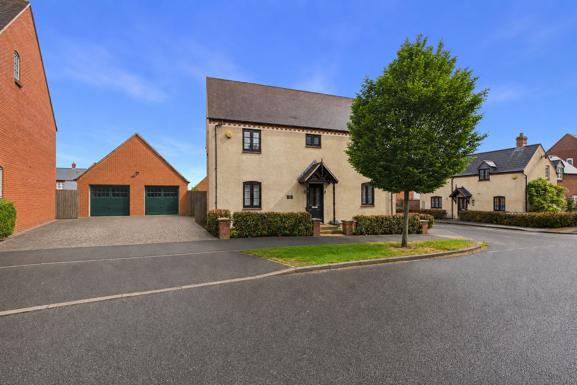 4 bed detached house for sale in Poppyfields Way, Brackley, NN13  - Property Image 34