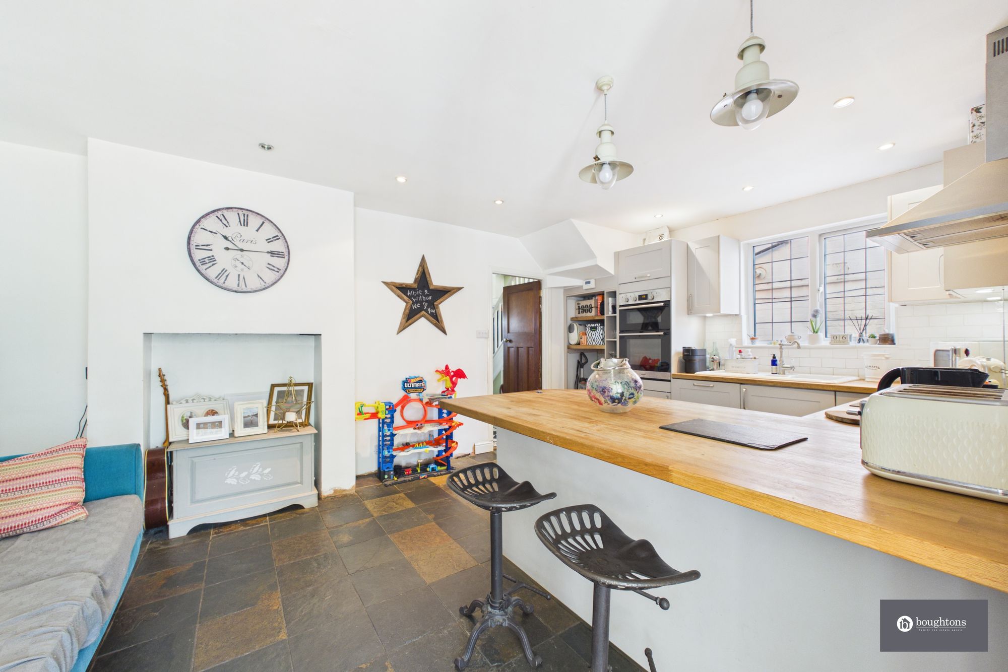 3 bed end of terrace house for sale in St. Peters Road, Brackley, NN13  - Property Image 9