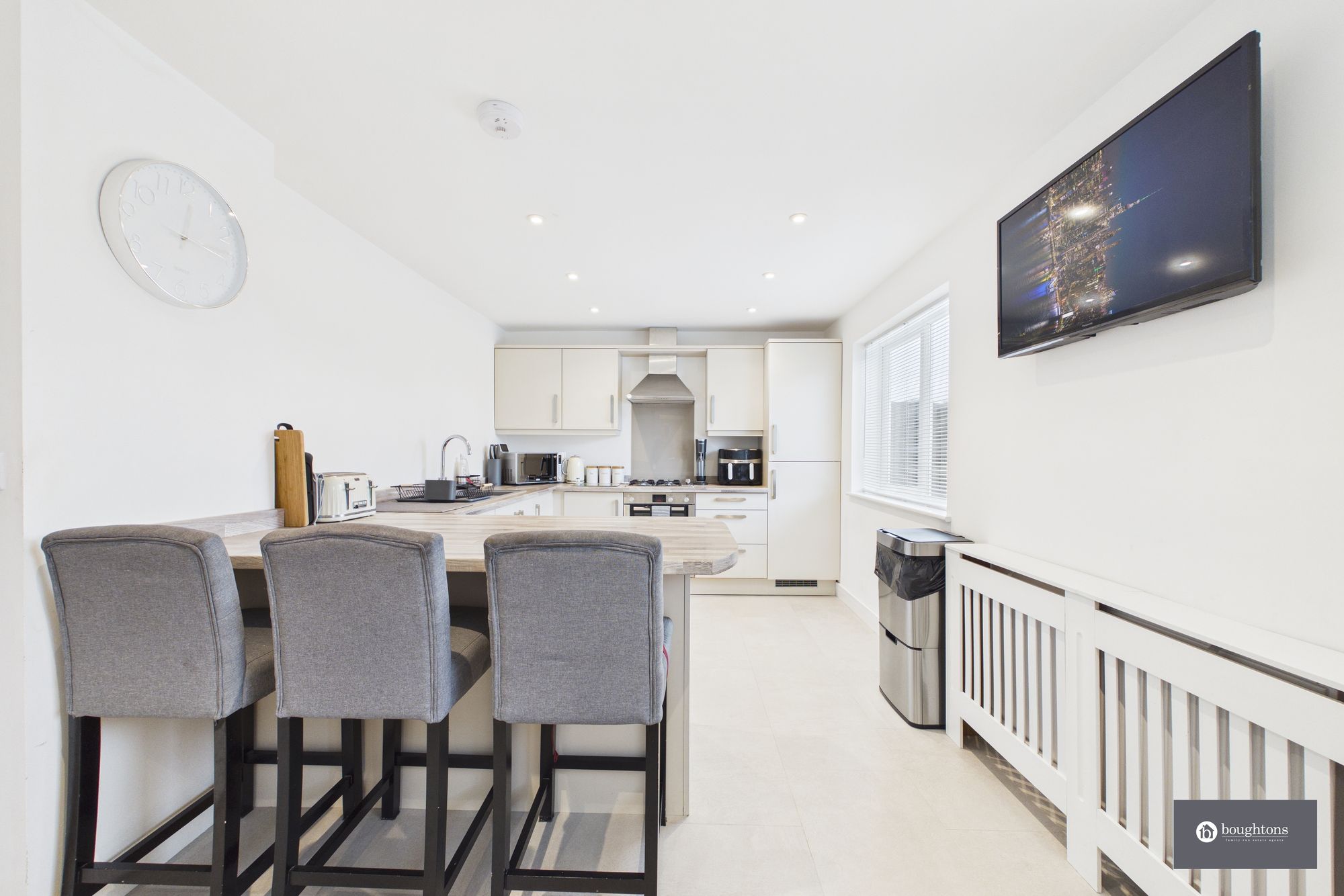 3 bed terraced house for sale in Westhill Avenue, Brackley, NN13  - Property Image 9