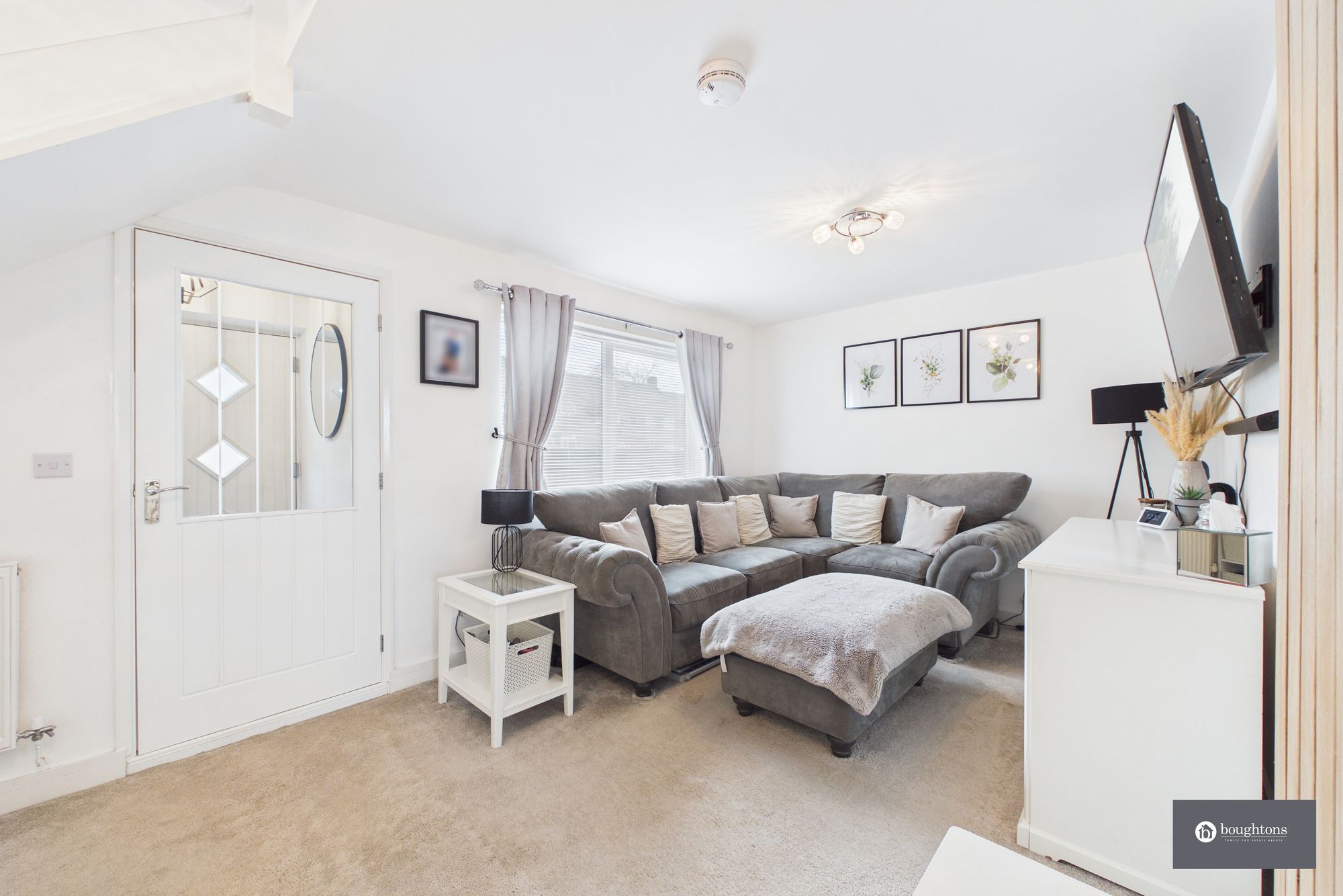 3 bed terraced house for sale in Westhill Avenue, Brackley, NN13  - Property Image 6