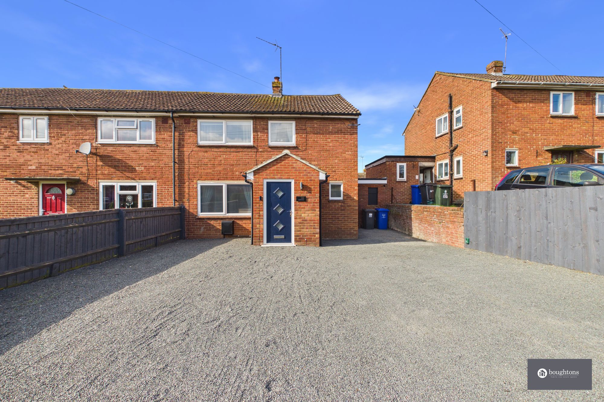 3 bed terraced house for sale in Westhill Avenue, Brackley, NN13