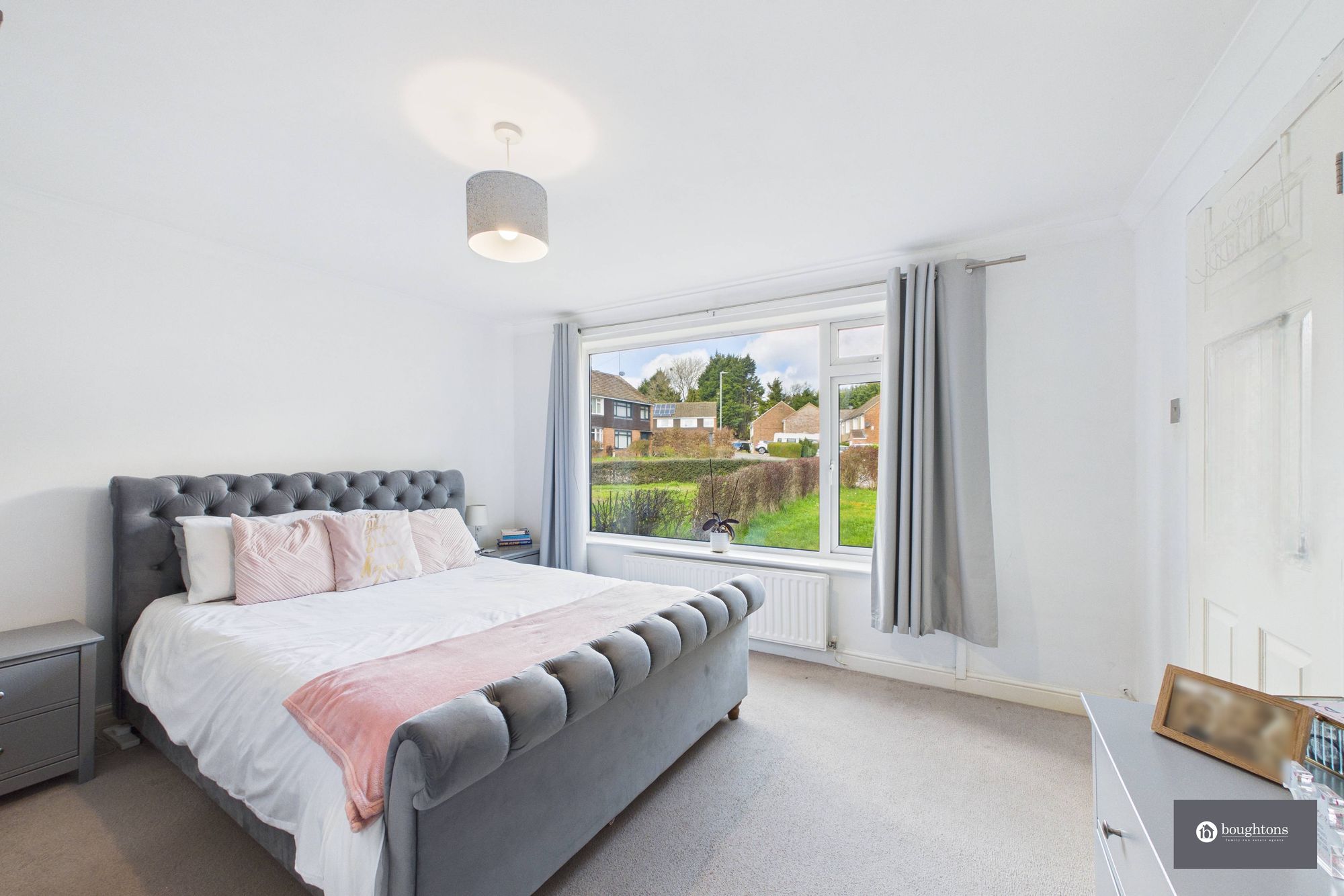 3 bed semi-detached house for sale in Valley Road, Brackley, NN13  - Property Image 11