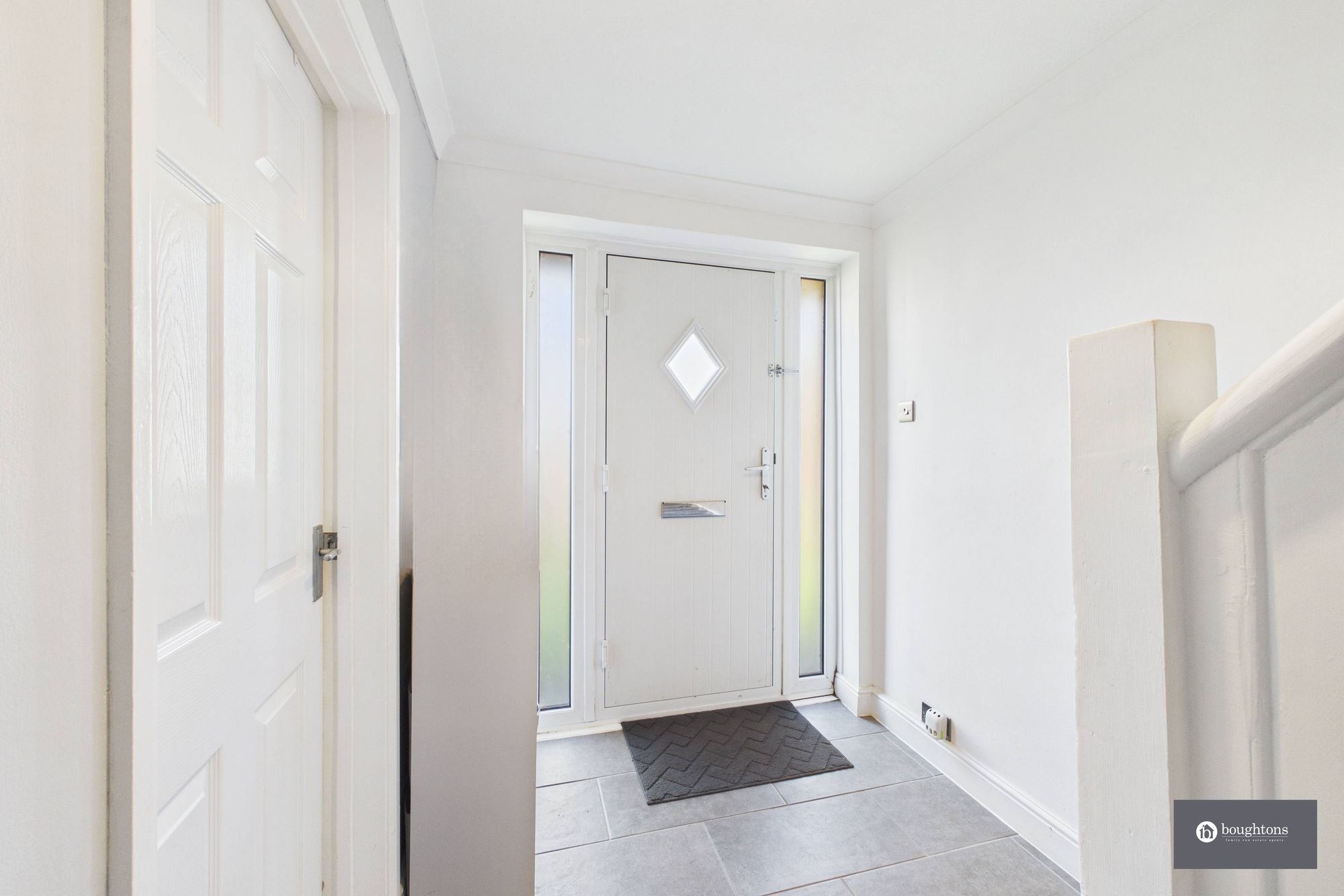 3 bed semi-detached house for sale in Valley Road, Brackley, NN13  - Property Image 10