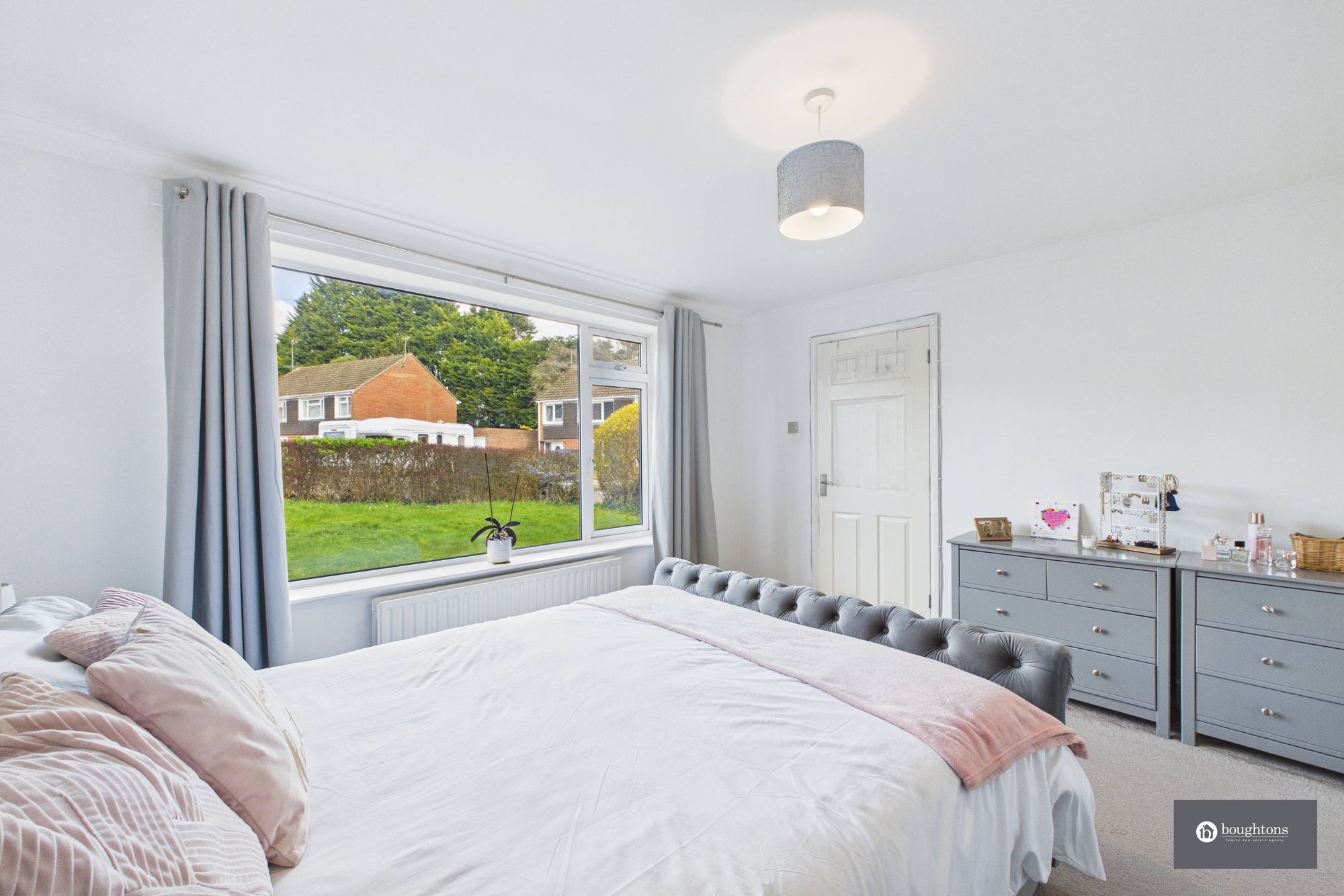 3 bed semi-detached house for sale in Valley Road, Brackley, NN13  - Property Image 13