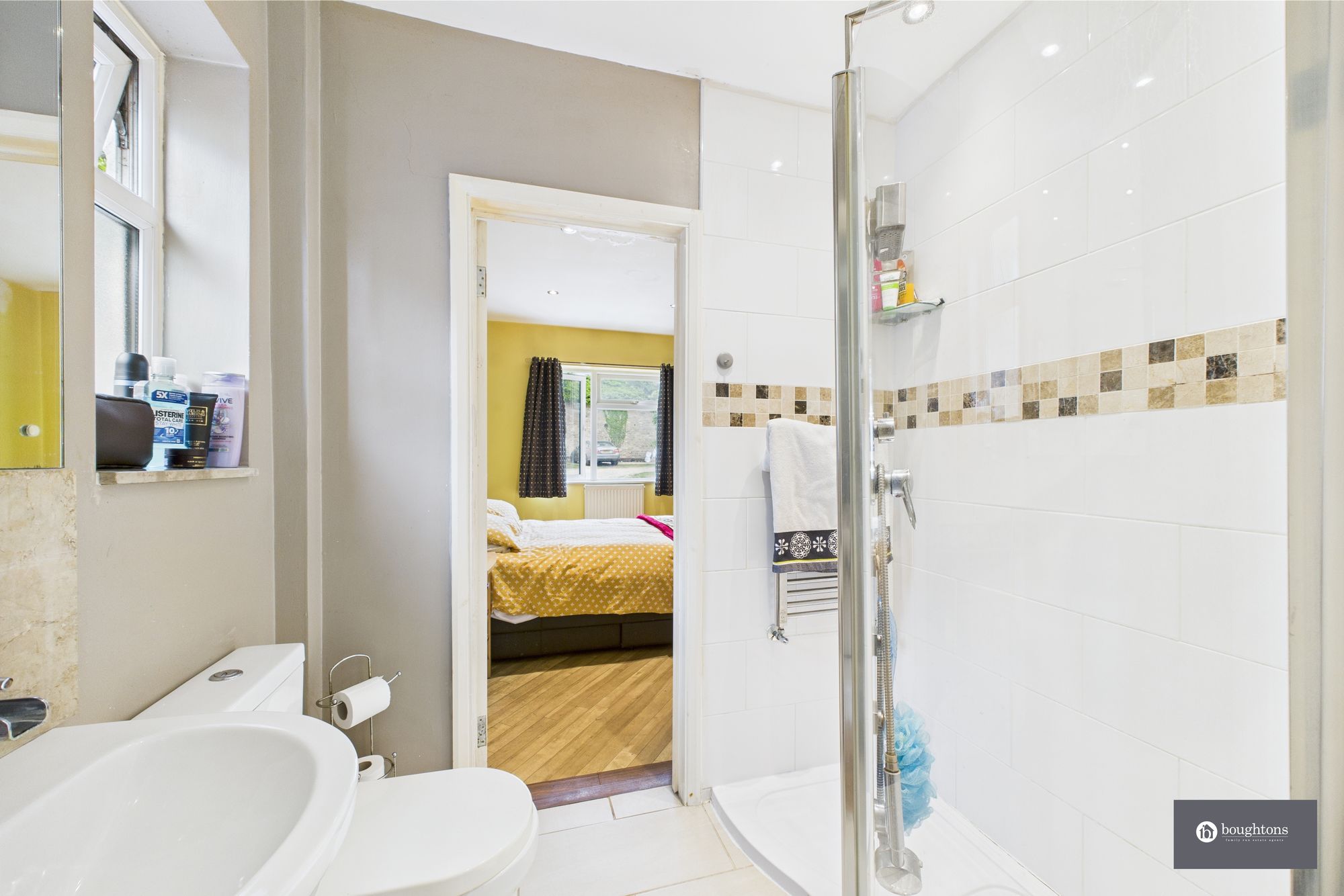 4 bed detached bungalow for sale in New Road, Brackley, NN13  - Property Image 12