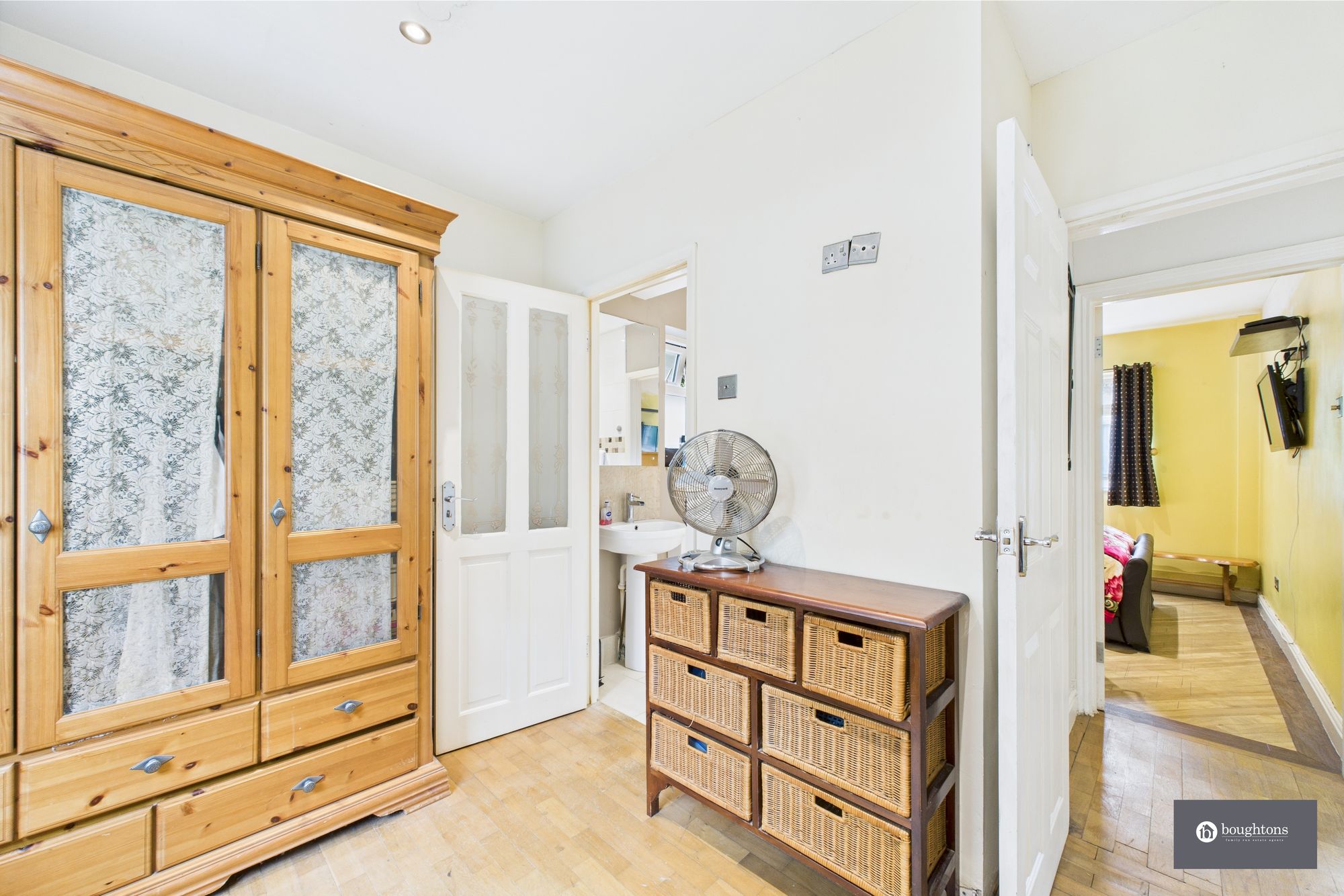 4 bed detached bungalow for sale in New Road, Brackley, NN13  - Property Image 10