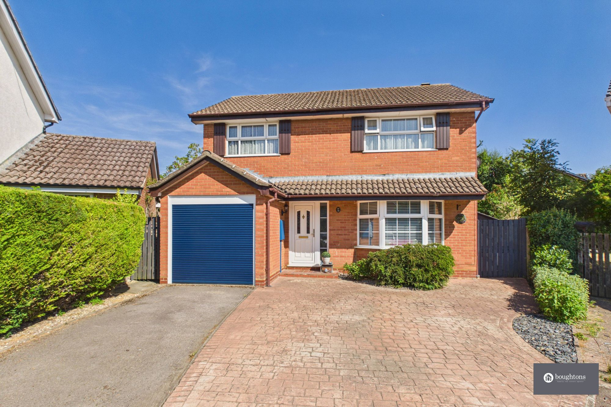 4 bed detached house for sale in Forrester Drive, Brackley, NN13