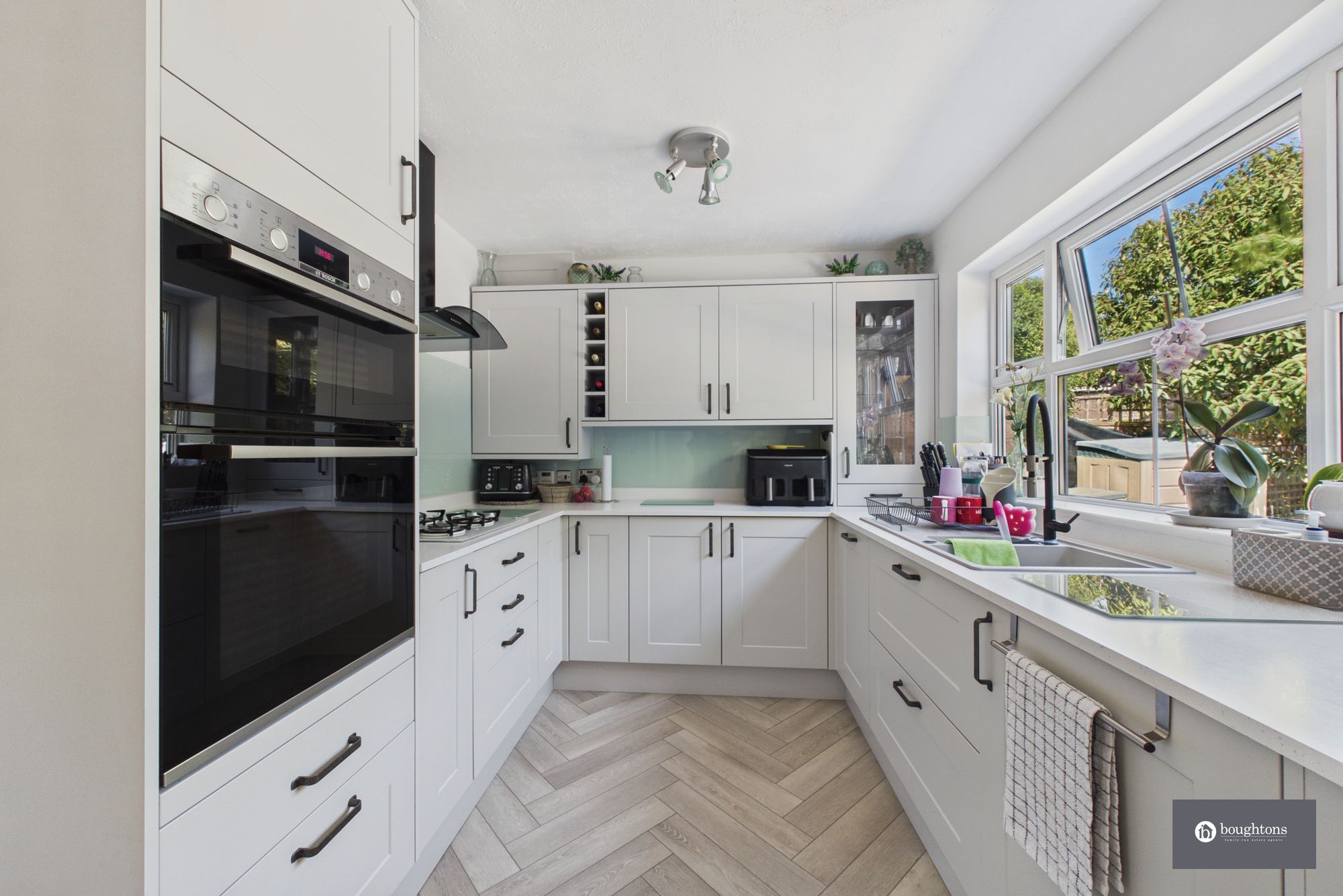 4 bed detached house for sale in Forrester Drive, Brackley, NN13  - Property Image 4
