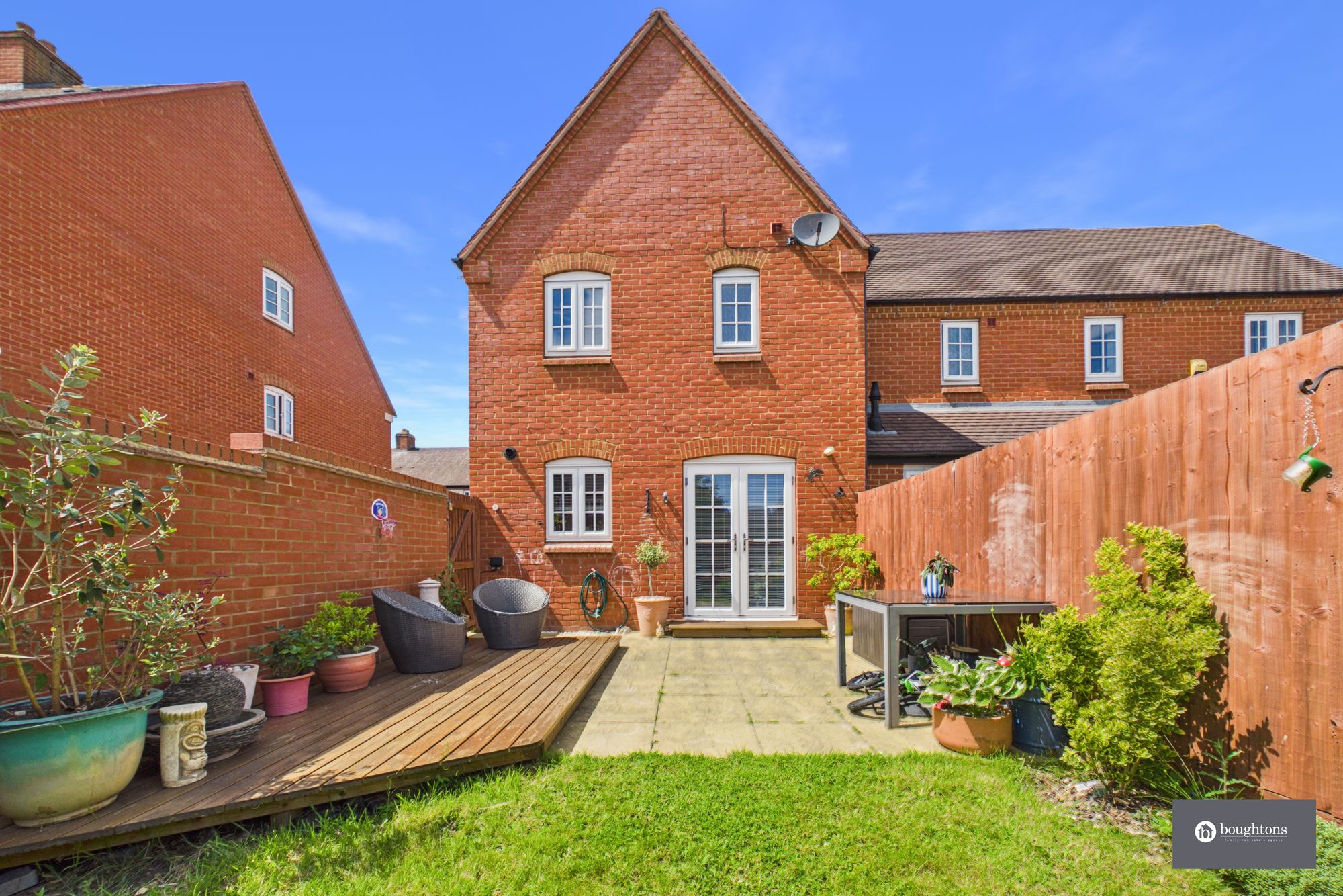 3 bed semi-detached house for sale in Cygnus Way, Brackley, NN13  - Property Image 4