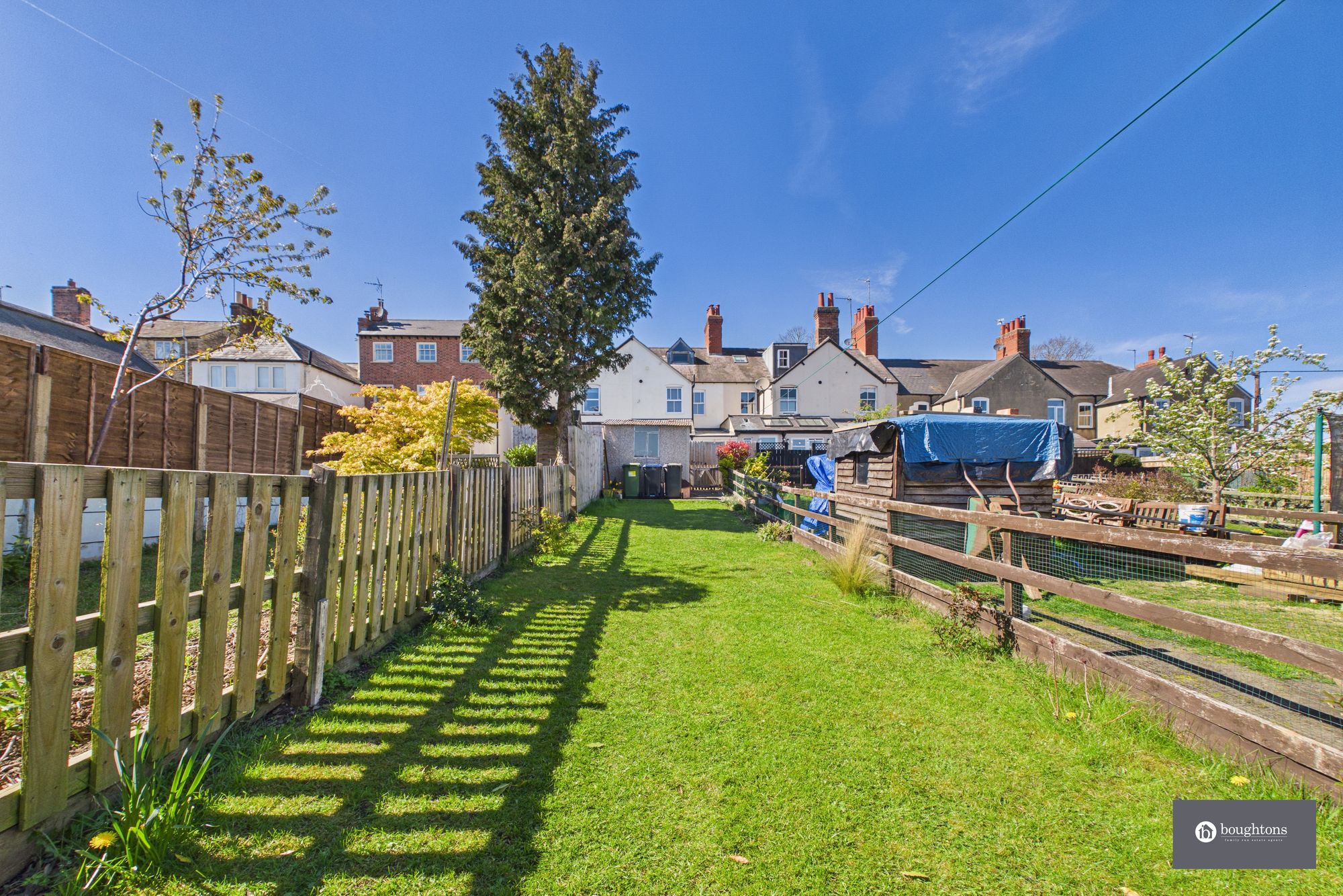 2 bed mid-terraced house for sale in High Street, Brackley, NN13  - Property Image 2