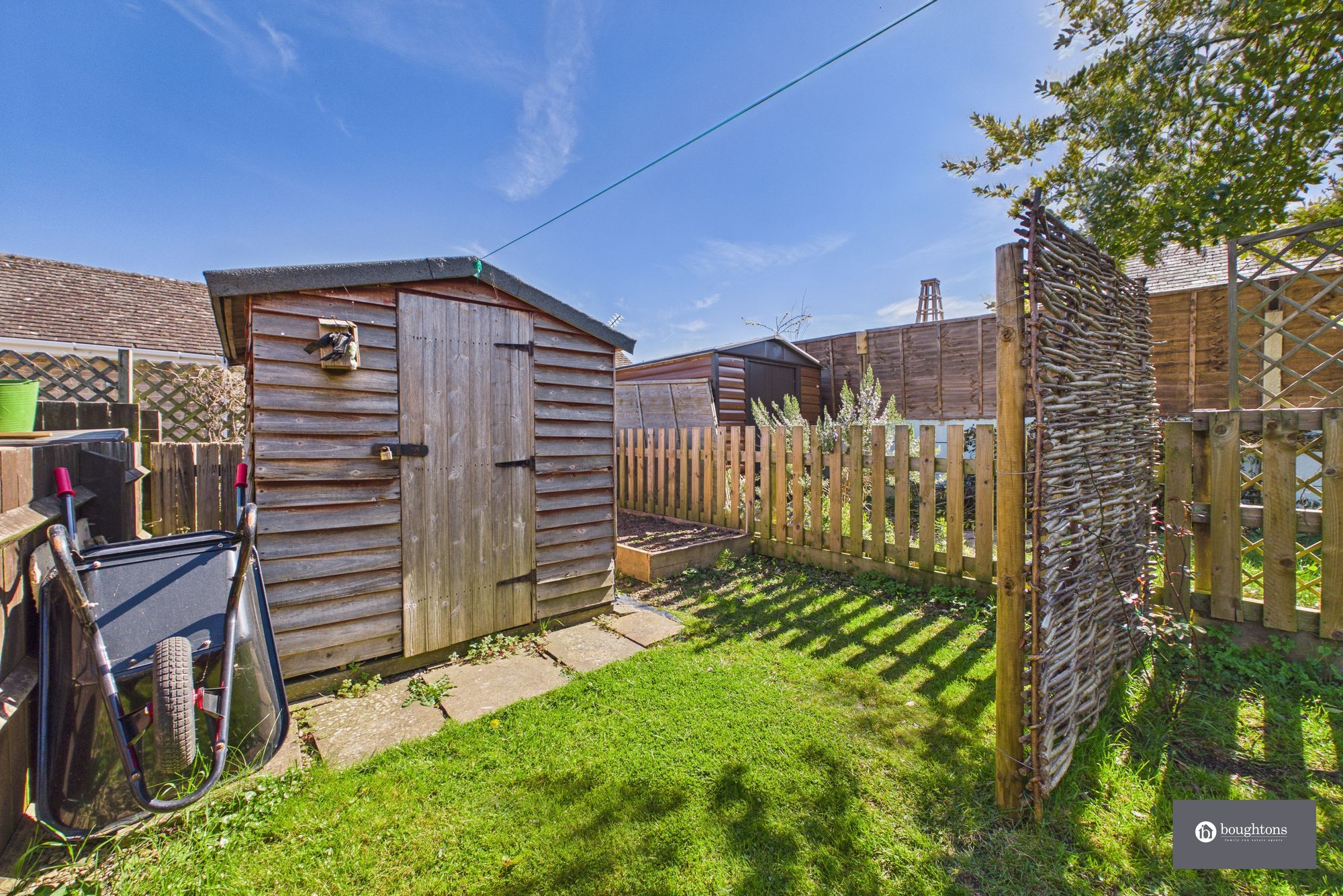 2 bed mid-terraced house for sale in High Street, Brackley, NN13  - Property Image 30