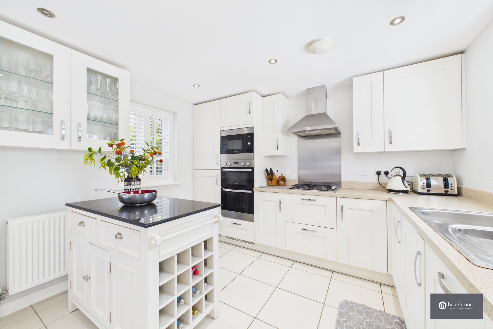 3 bed detached house for sale in Jutland Drive, Brackley, NN13  - Property Image 6