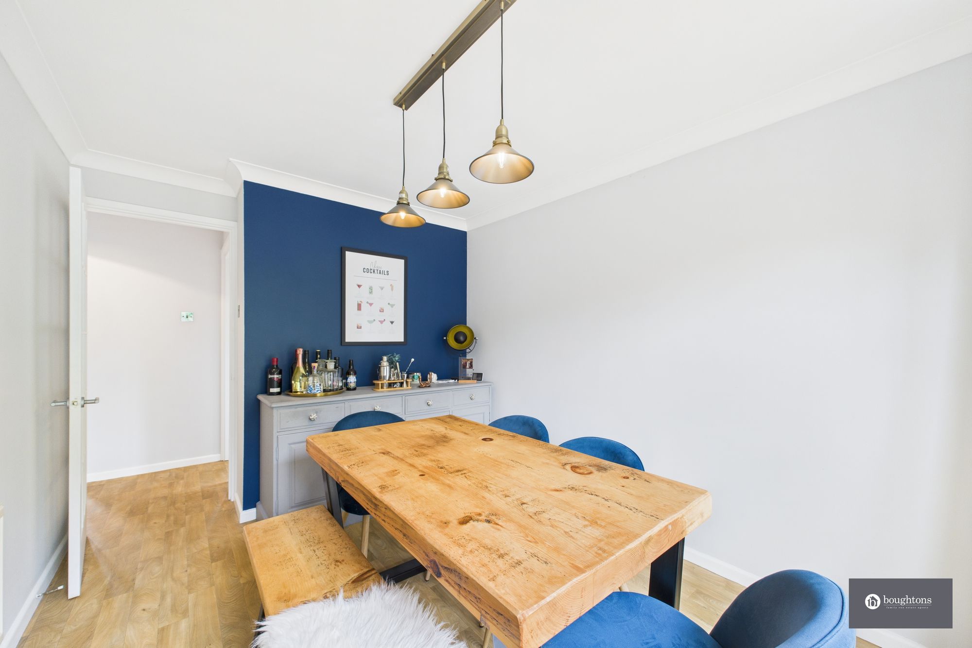 4 bed detached house for sale in Brewin Close, Brackley, NN13  - Property Image 4