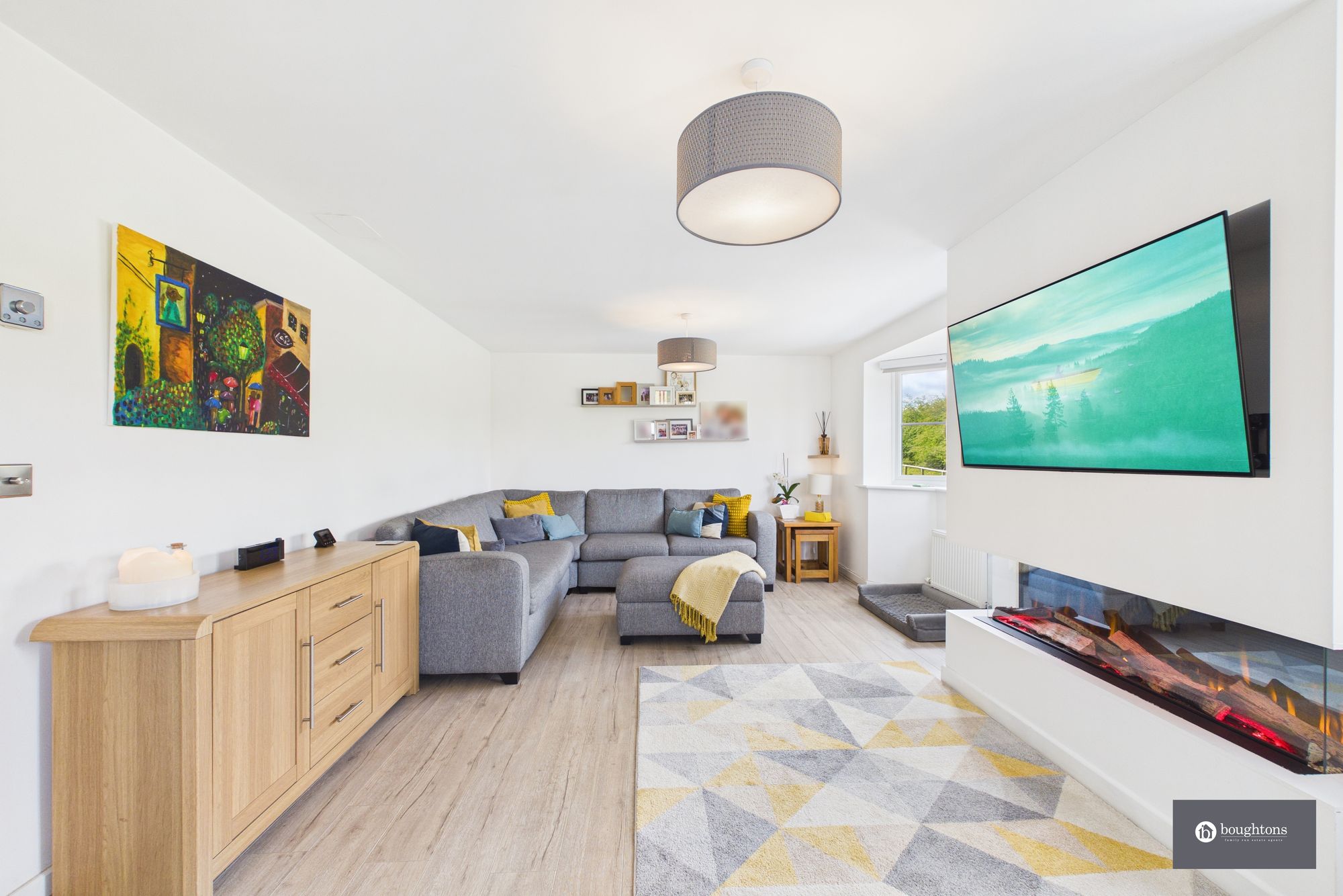 4 bed detached house for sale in Miranda Lane, Brackley, NN13  - Property Image 3