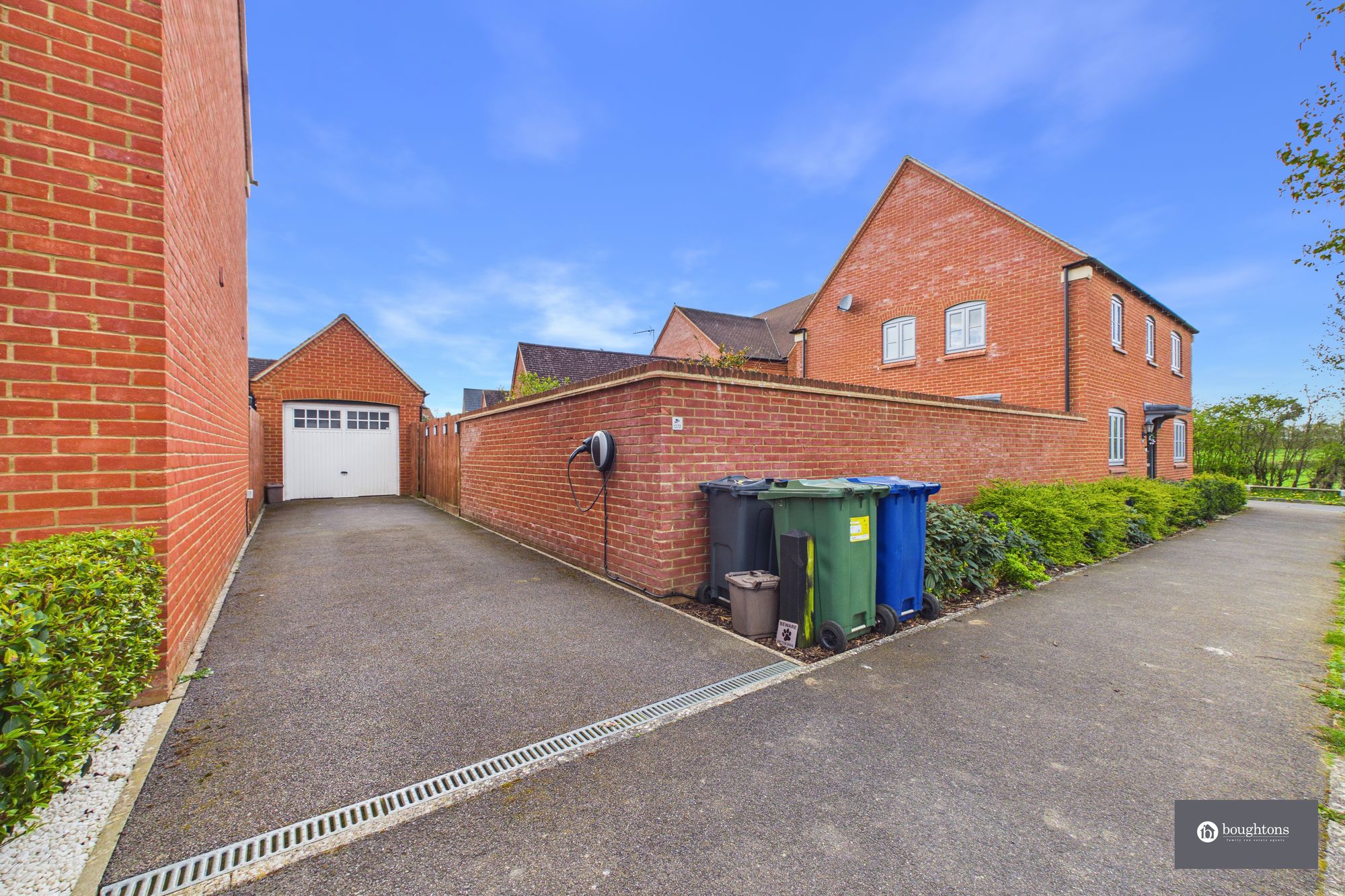 4 bed detached house for sale in Miranda Lane, Brackley, NN13  - Property Image 30