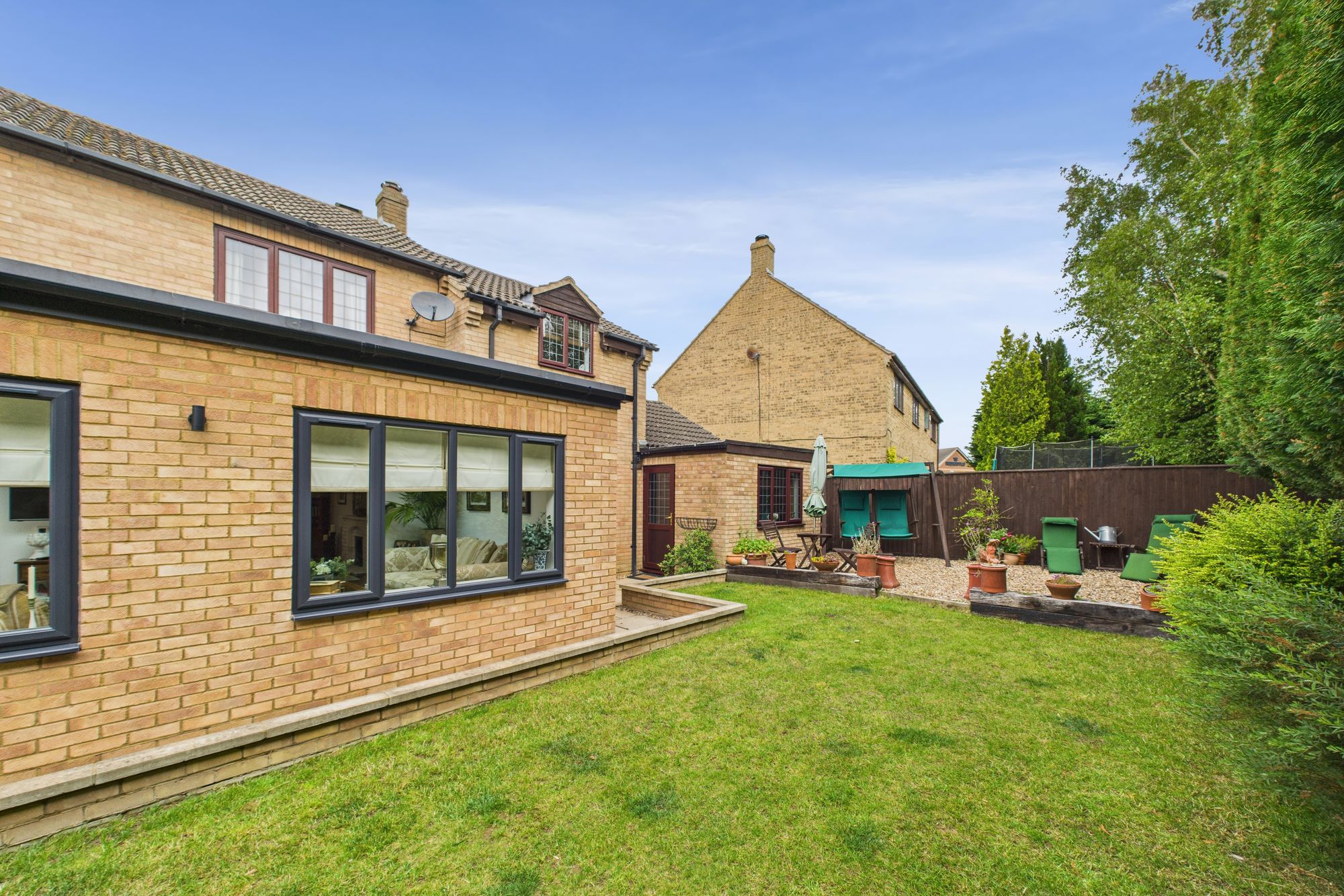 4 bed detached house for sale in Flora Thompson Drive, Brackley, NN13  - Property Image 34