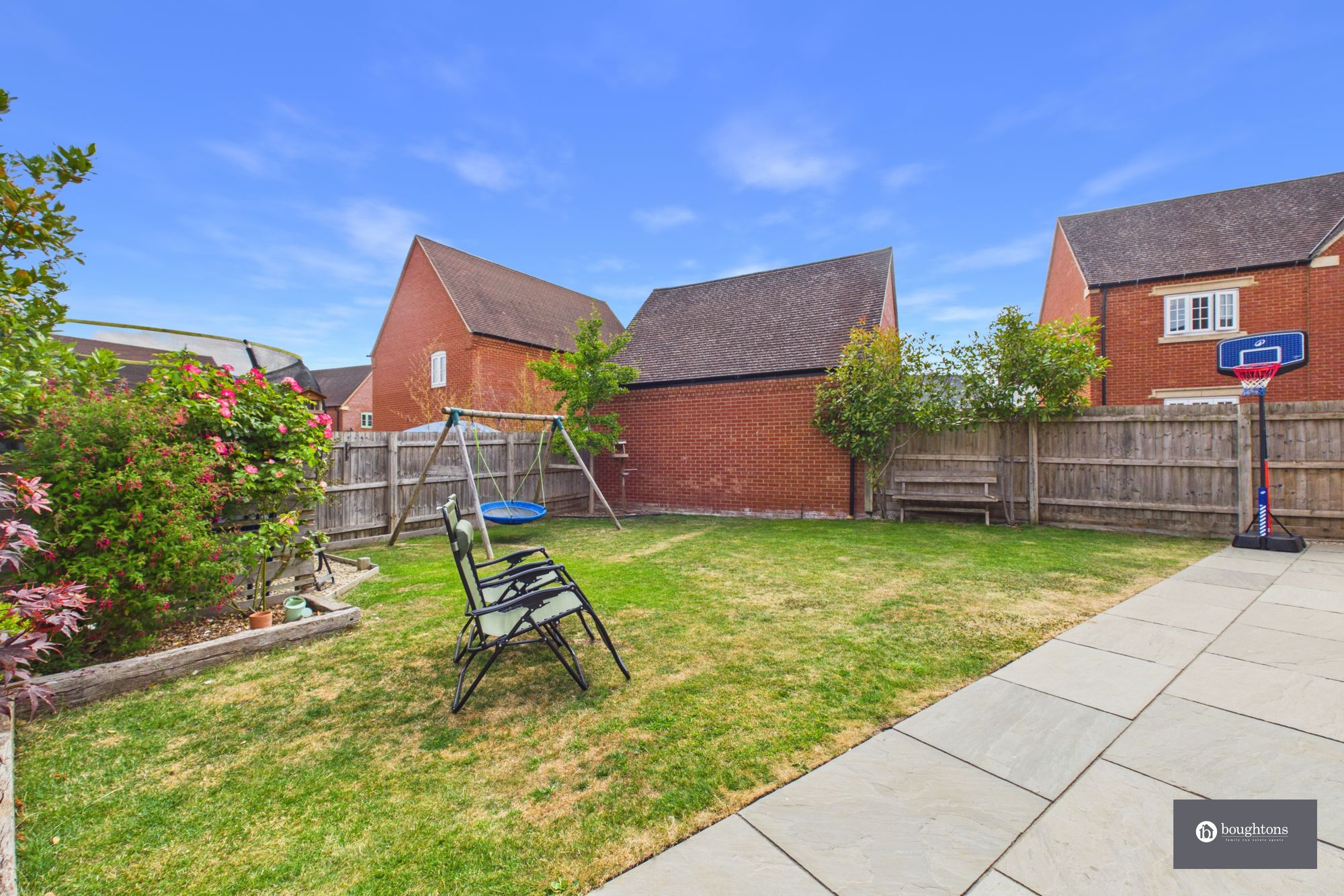 4 bed detached house for sale in Juliet Drive, Brackley, NN13  - Property Image 25
