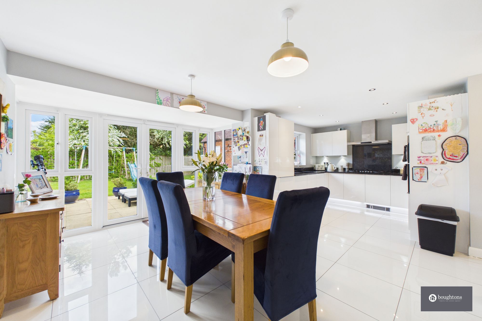 4 bed detached house for sale in Juliet Drive, Brackley, NN13  - Property Image 2